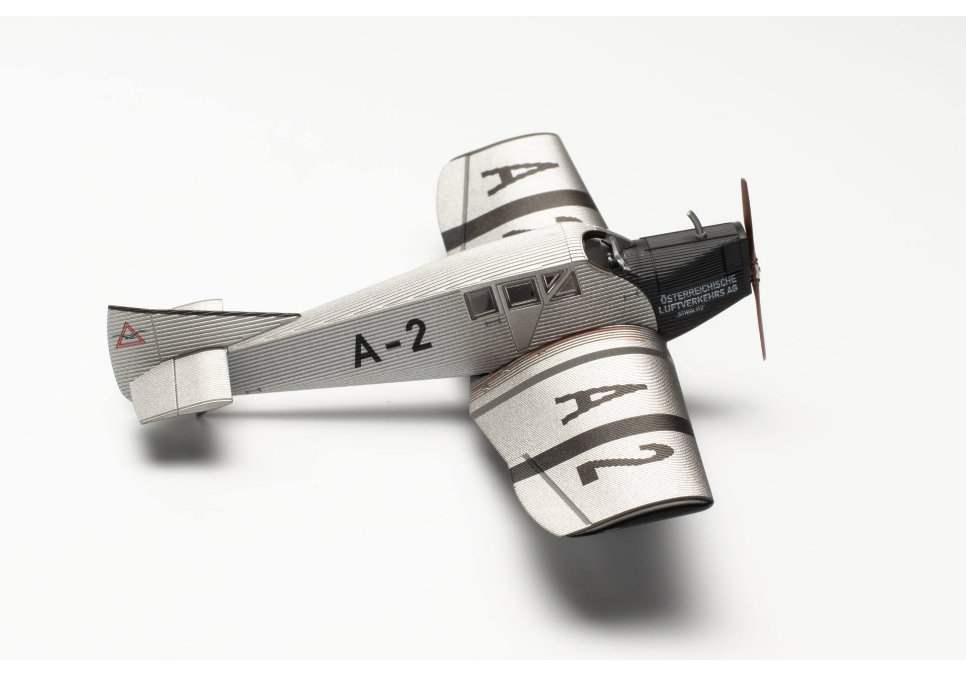 Herpa 019415 ÖLAG- Österreichische Luftverkehrs Aktiengesellschaft Junkers F13 – A-2 “Stieglitz” 1:87