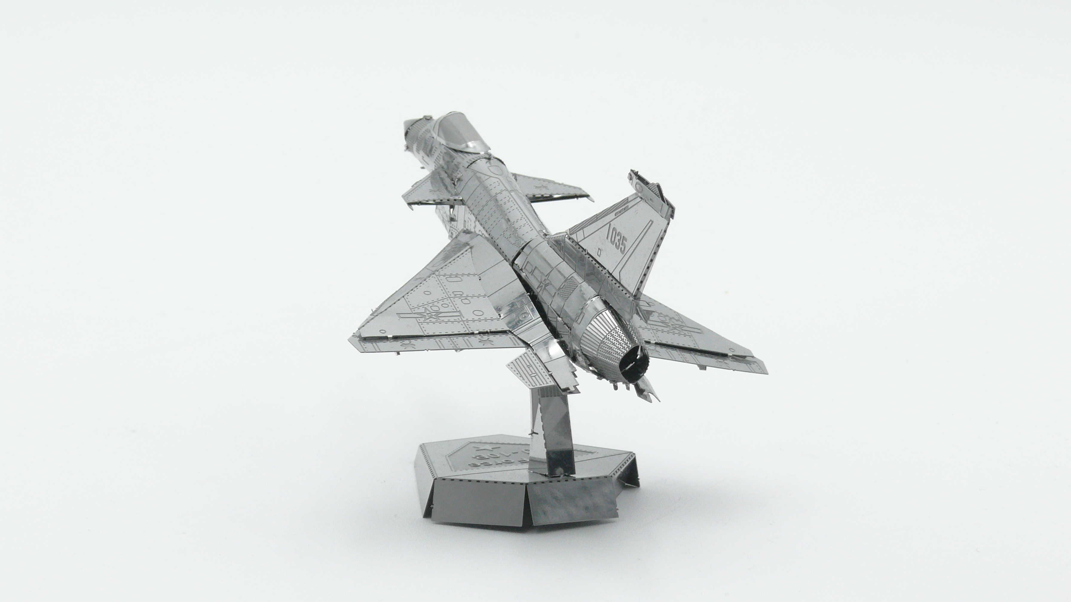 Metal Model Kit Air Force J-10B