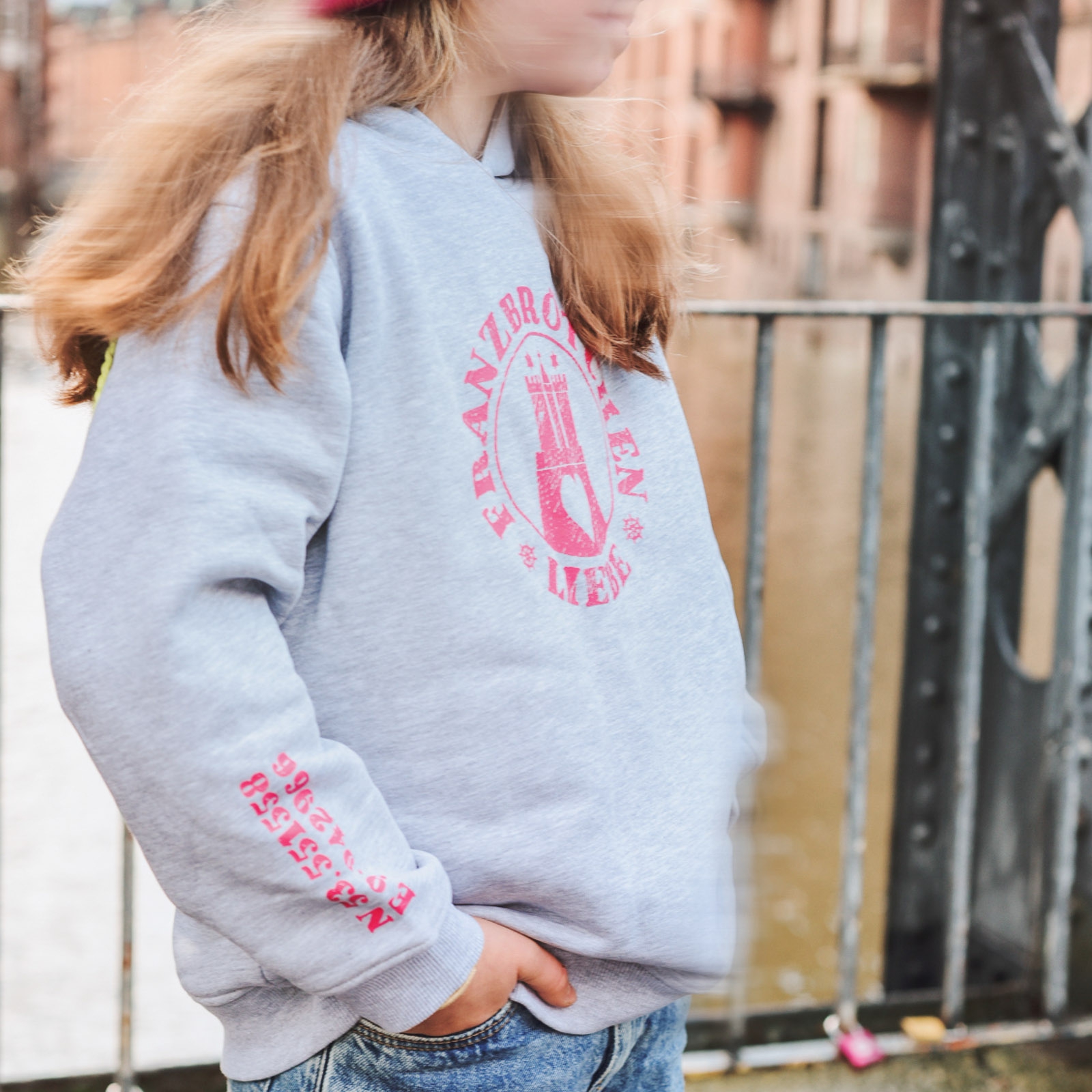 Franzbrötchenliebe Hoodie Kids - Gray Morn mélange mit pinkem Print