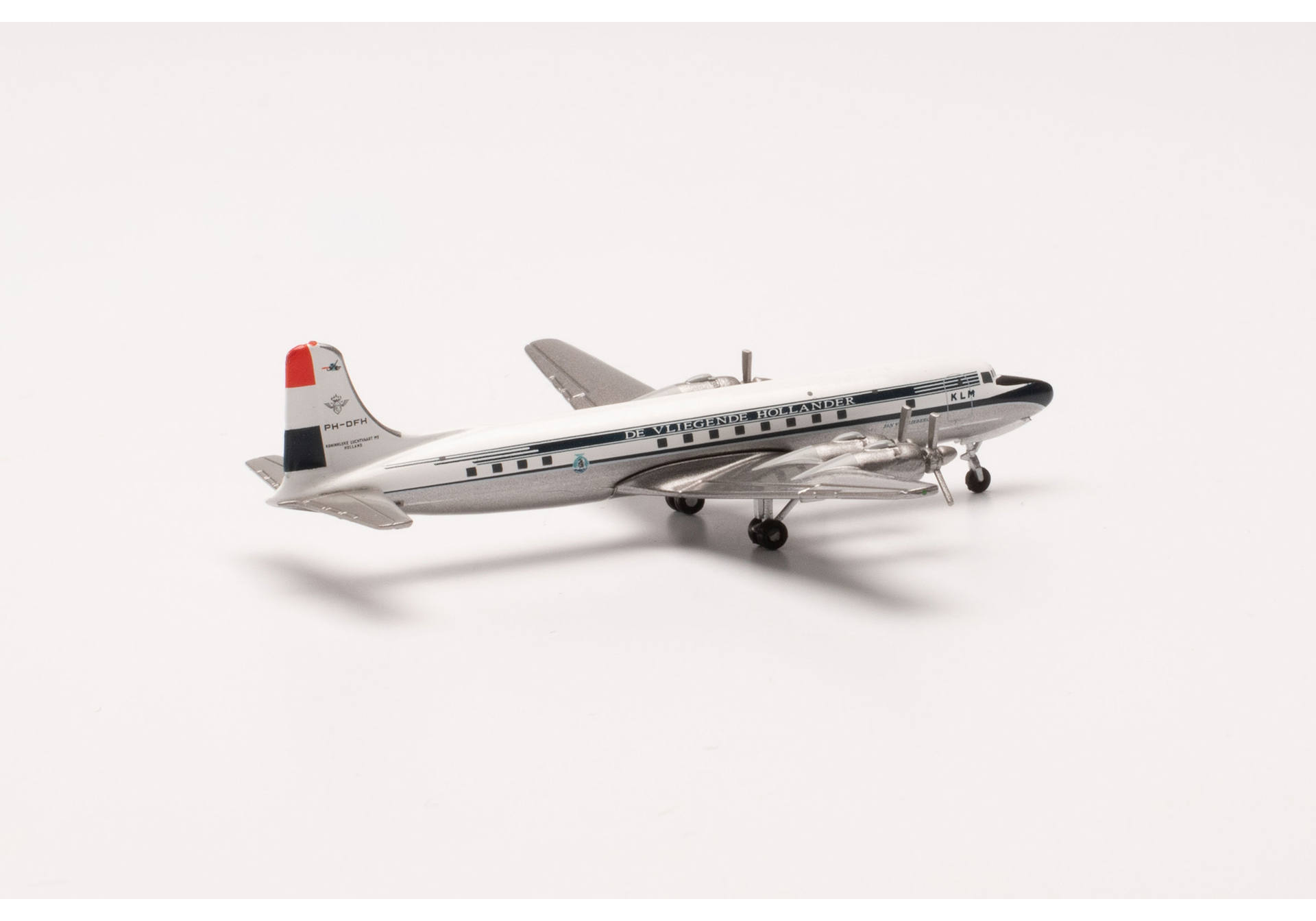 Herpa 536998 KLM Douglas DC-6B – PH-DFH “Jan van Riebeek” 1:500