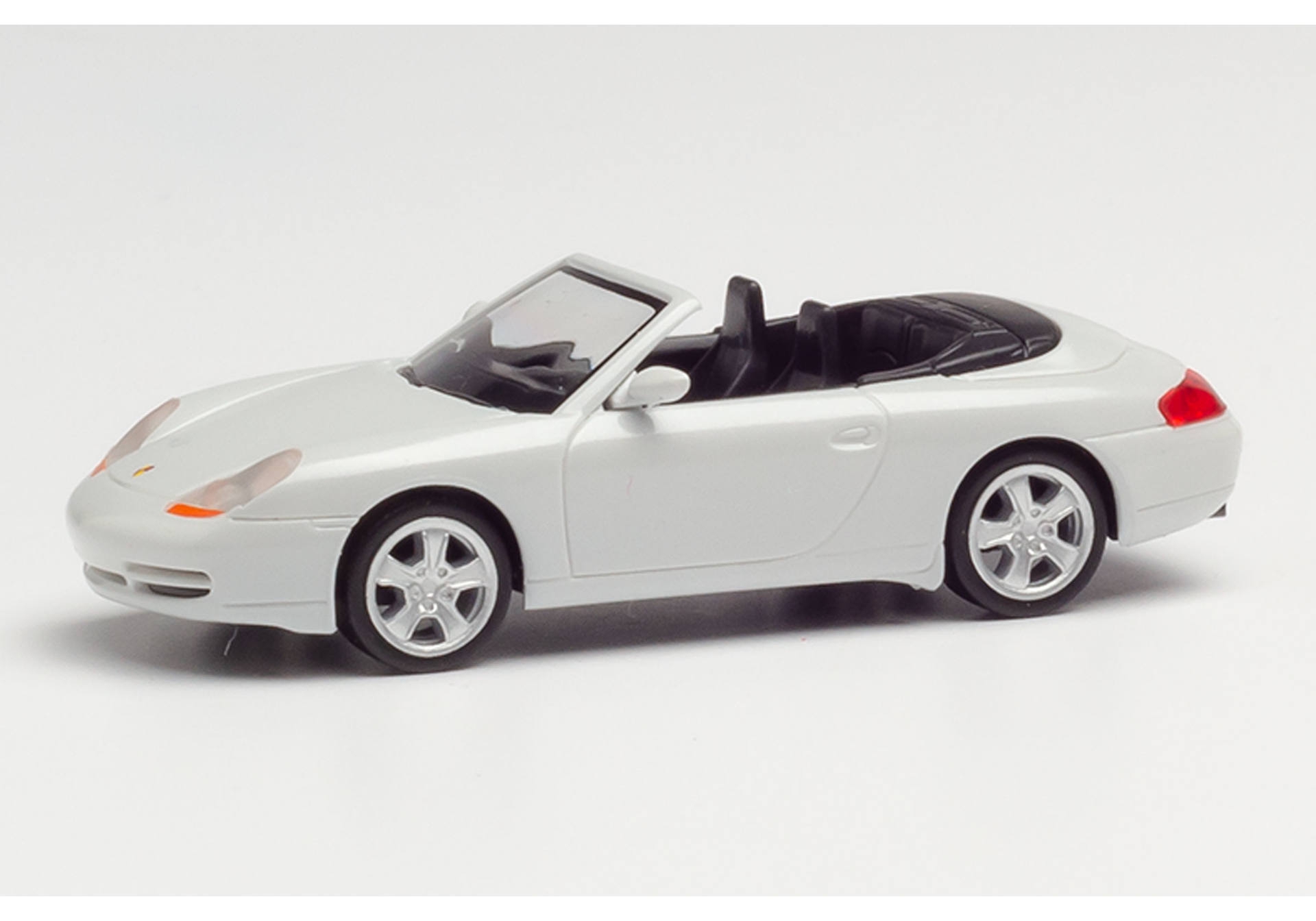 Herpa 032674-002 Porsche 996 C4 Cabrio Model H0 1:87