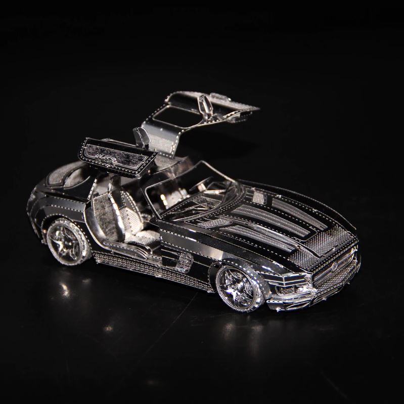 Metallbausatz Mercedes-Benz SLS AMG