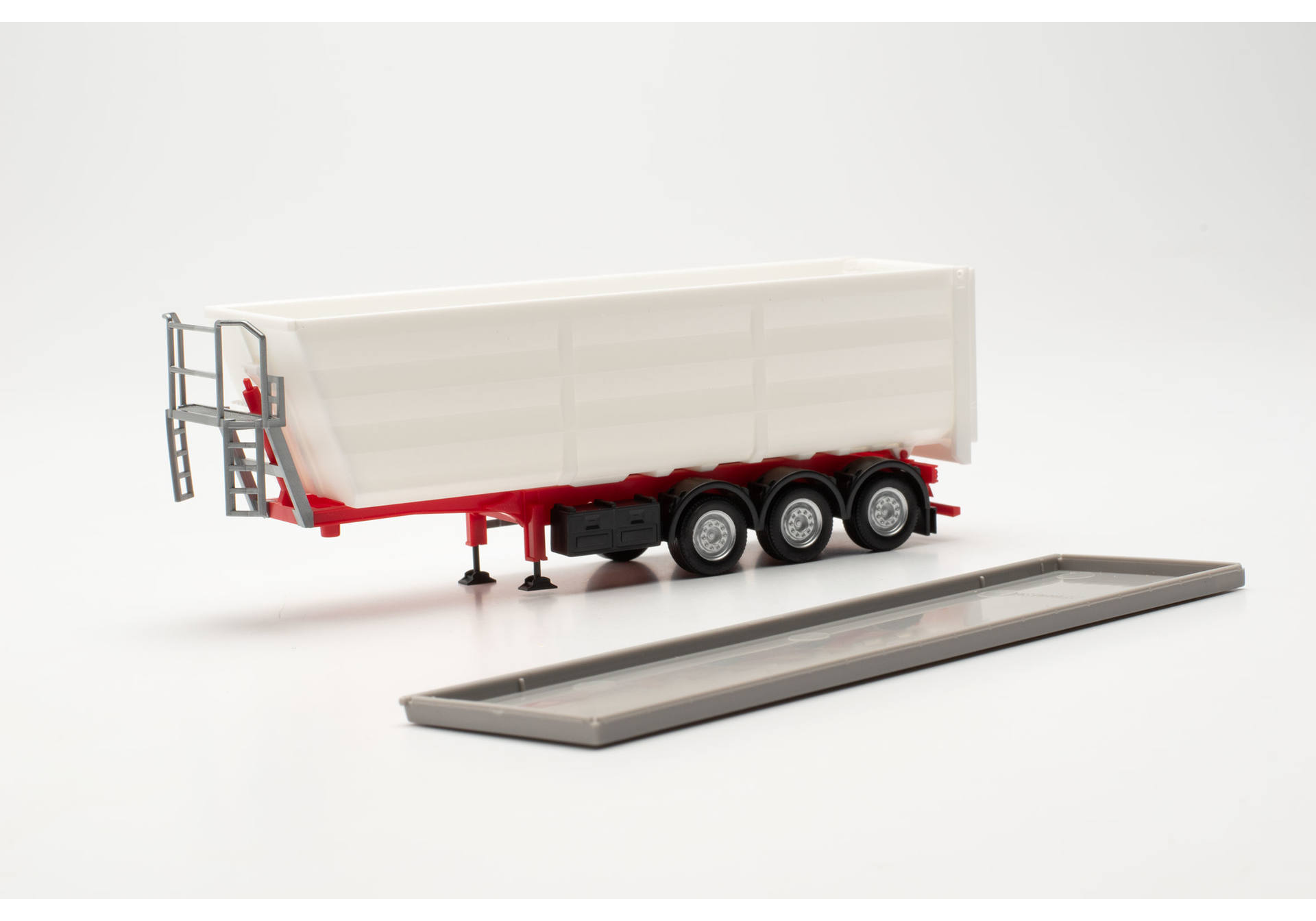 Herpa 077057 Steel Round Tipper Trailer, White 1:87