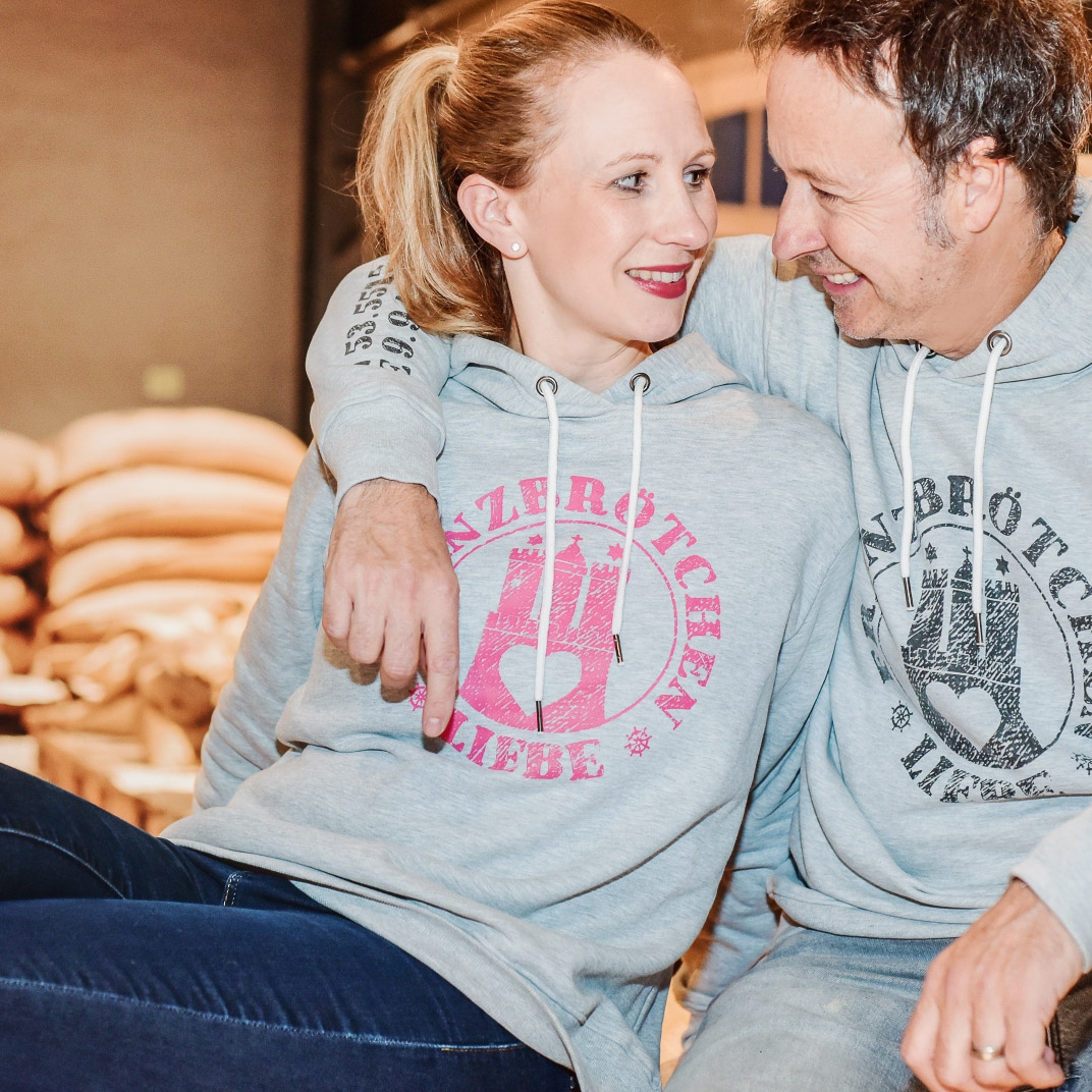 Franzbrötchenliebe Hoodie Woman - Gray Morn mélange with pink print