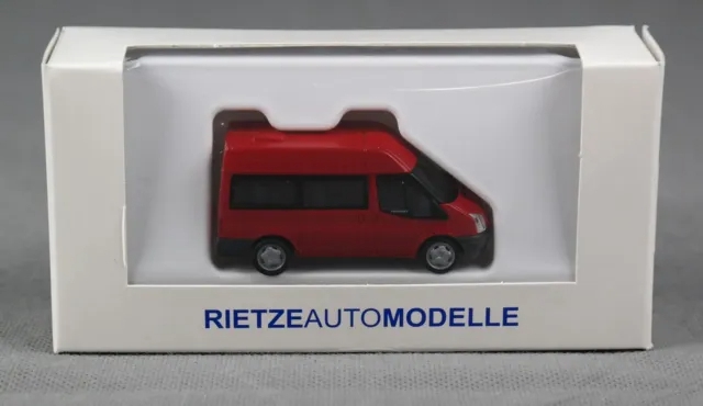 Rietze 21502 Ford Transit 06 Bus -metallic rot oder blau 1:87