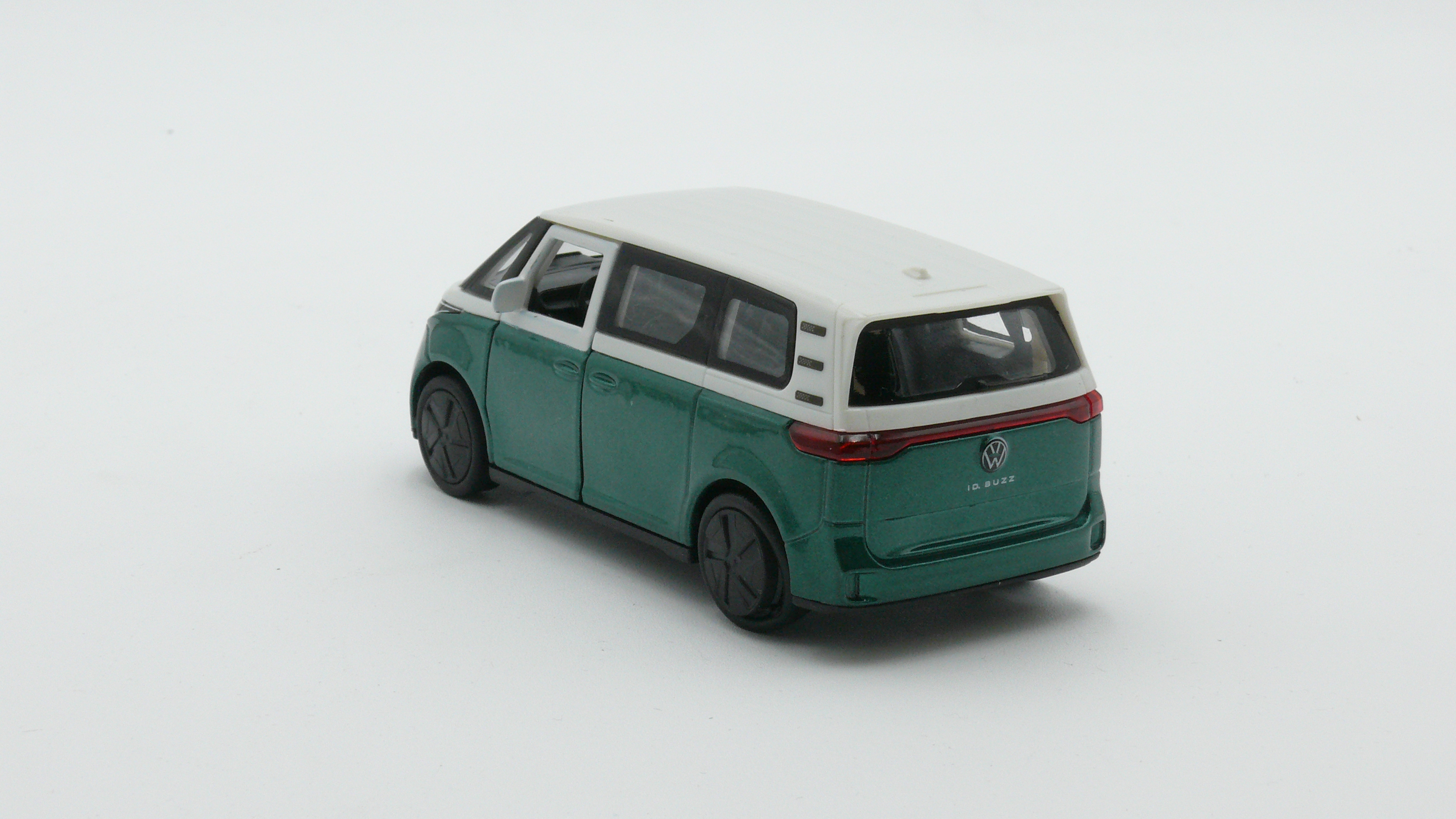 Welly 43829 VW ID. Buzz, green 1:38