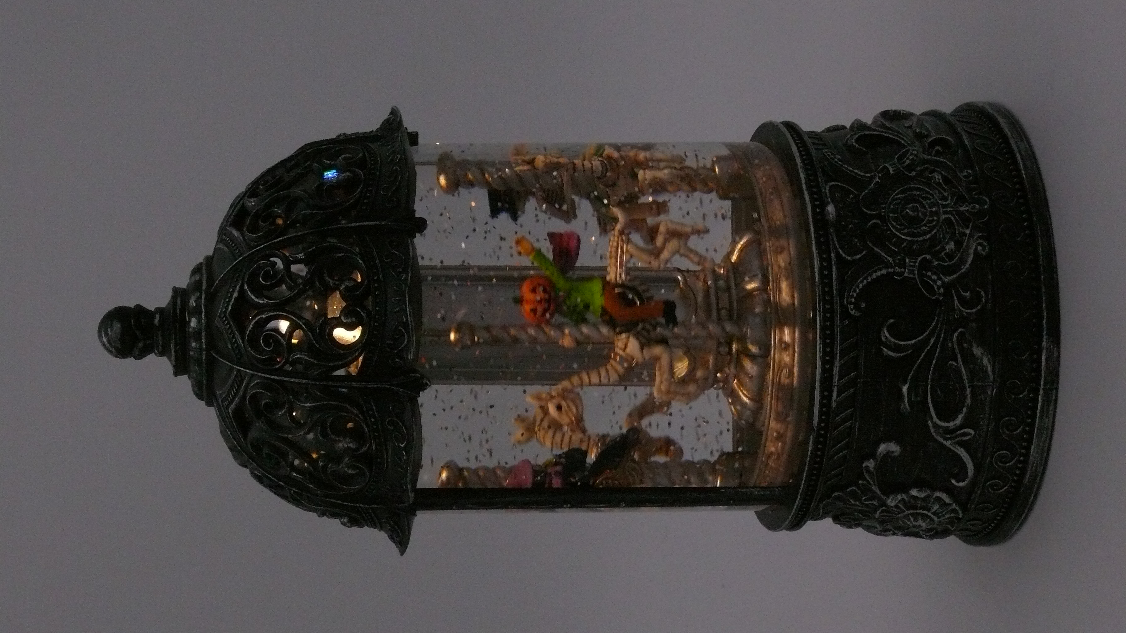 LED Snow Lantern – Halloween Carousel