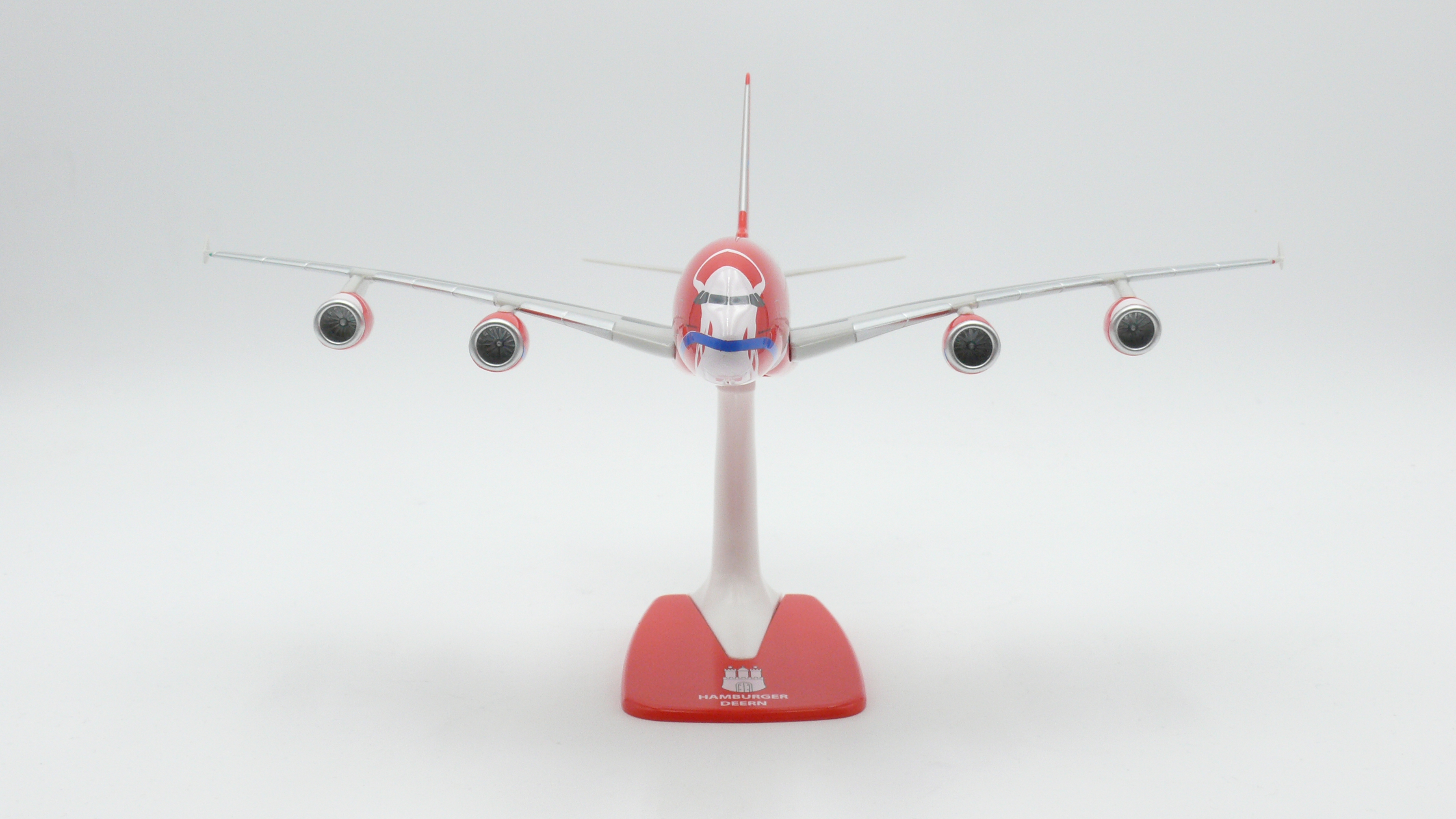 Herpa Wings 613972 Airbus A380 "Hamburger Deern" 1:250