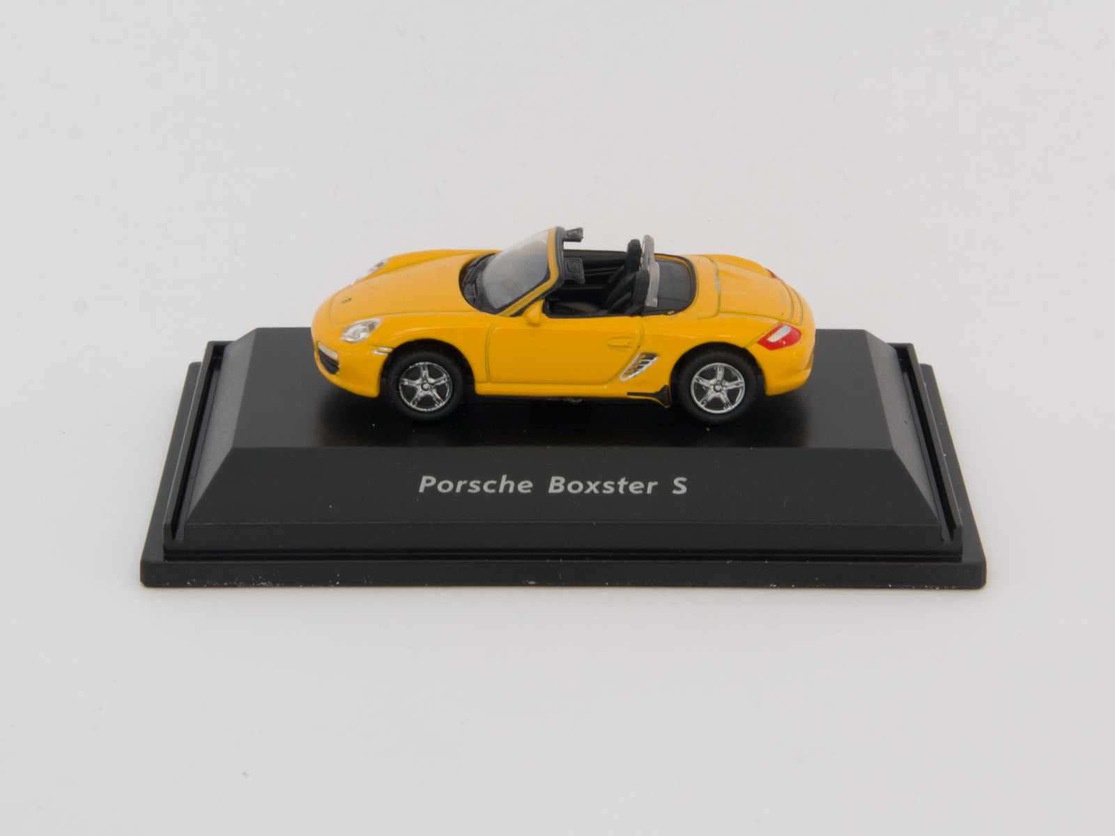 Welly 73118 Porsche Boxster S, yellow 1:87