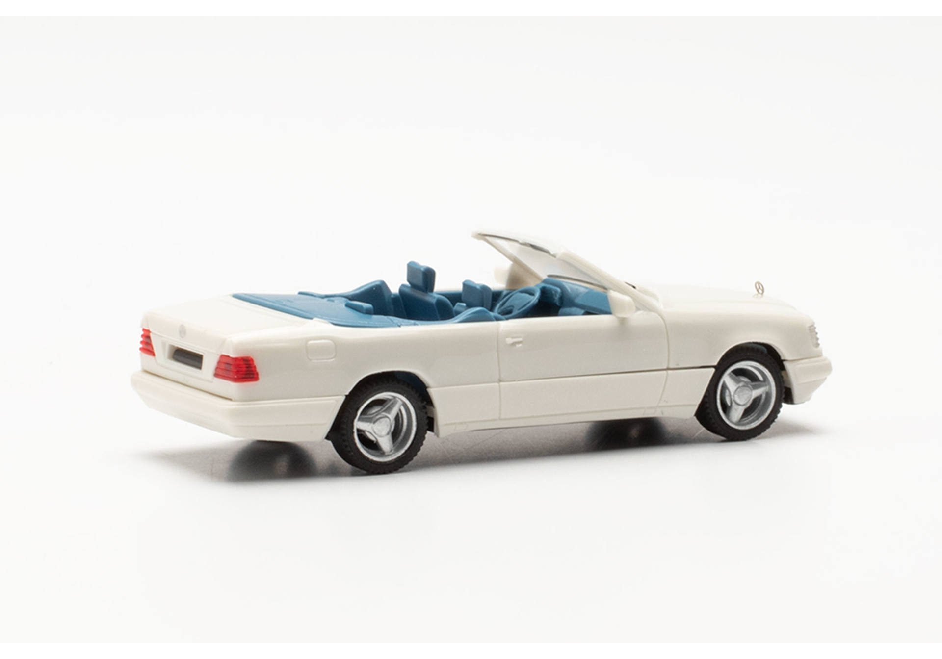 Herpa 420990 MB 320CE-24 Cabrio weiß Modellfahrzeug H0 1:87