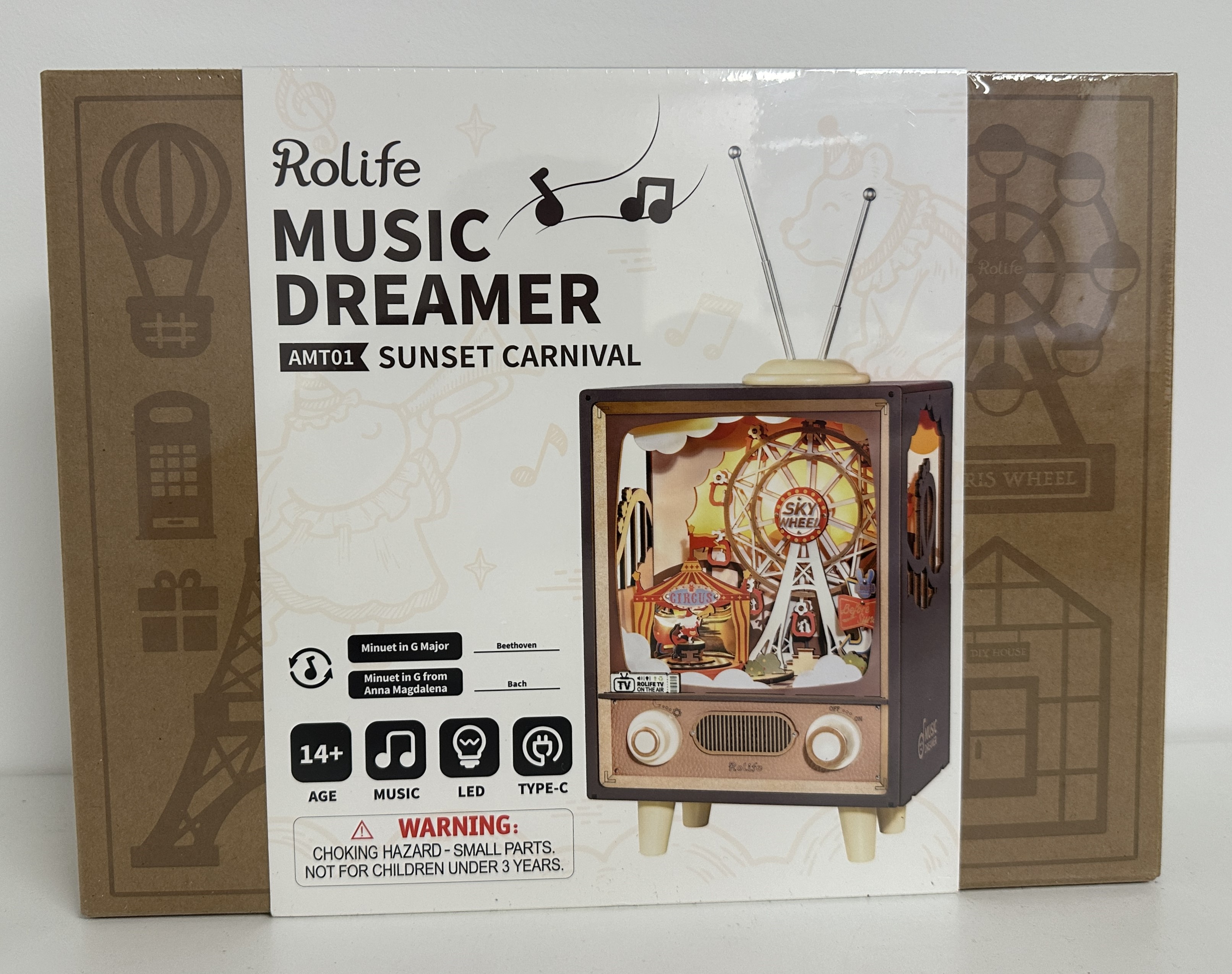 Wooden Model Kit “Music Dreamer – Sunset Carnival” by Rolife