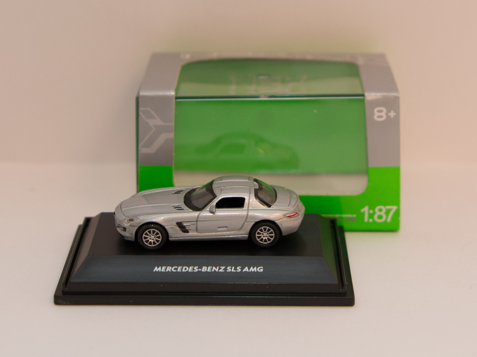 Welly 73144 Mercedes Benz SLS AMG, silver 1:87