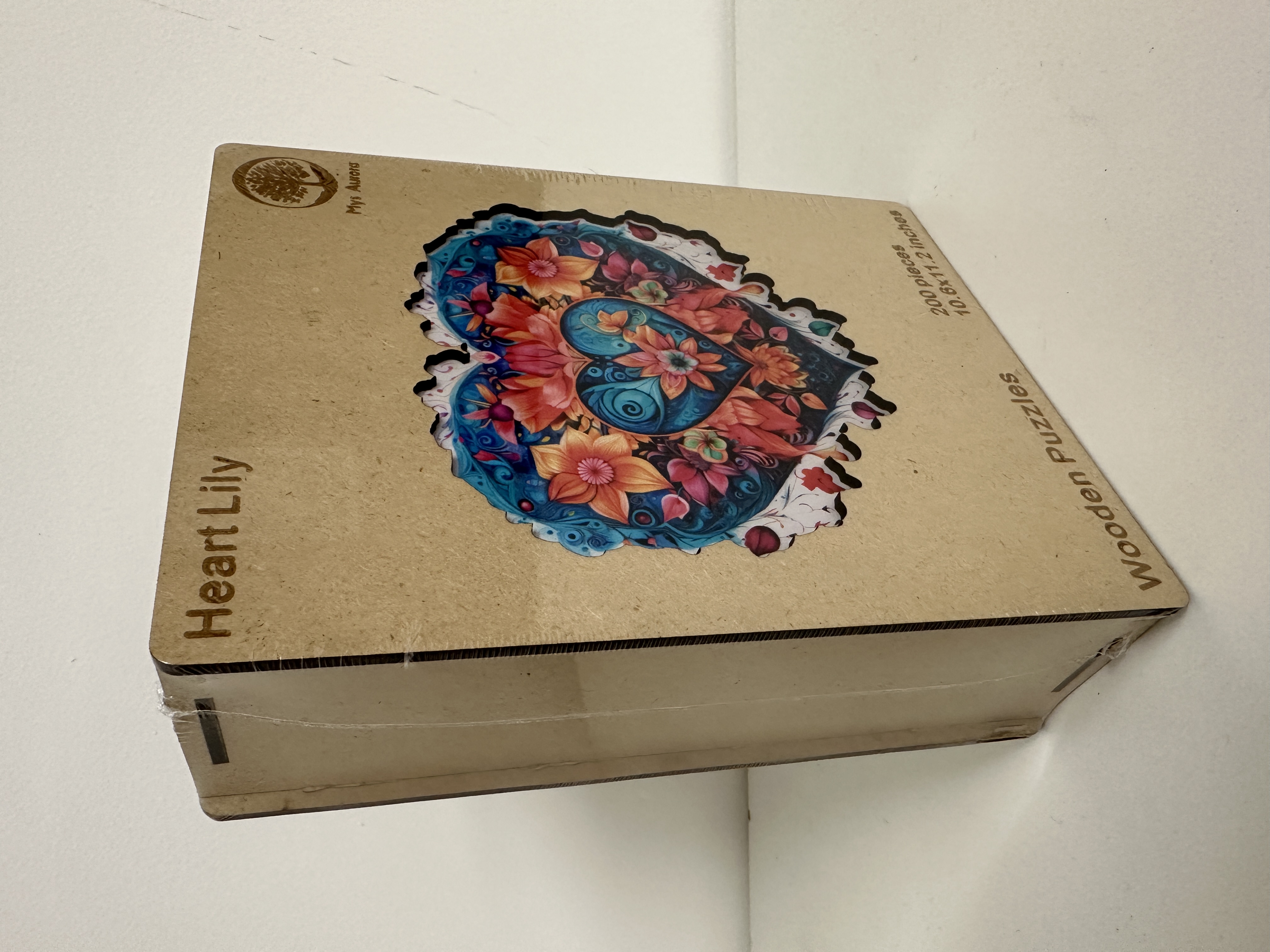 Wooden Puzzle – Heart "Heart Lily" – 200 Pieces