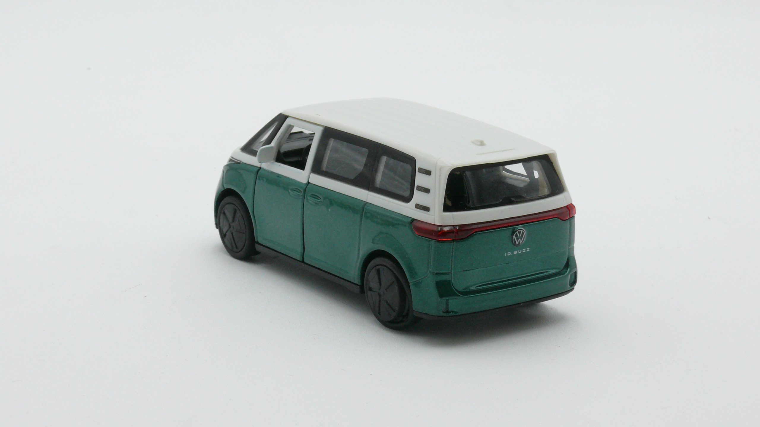 Welly 43829 VW ID. Buzz, green 1:38