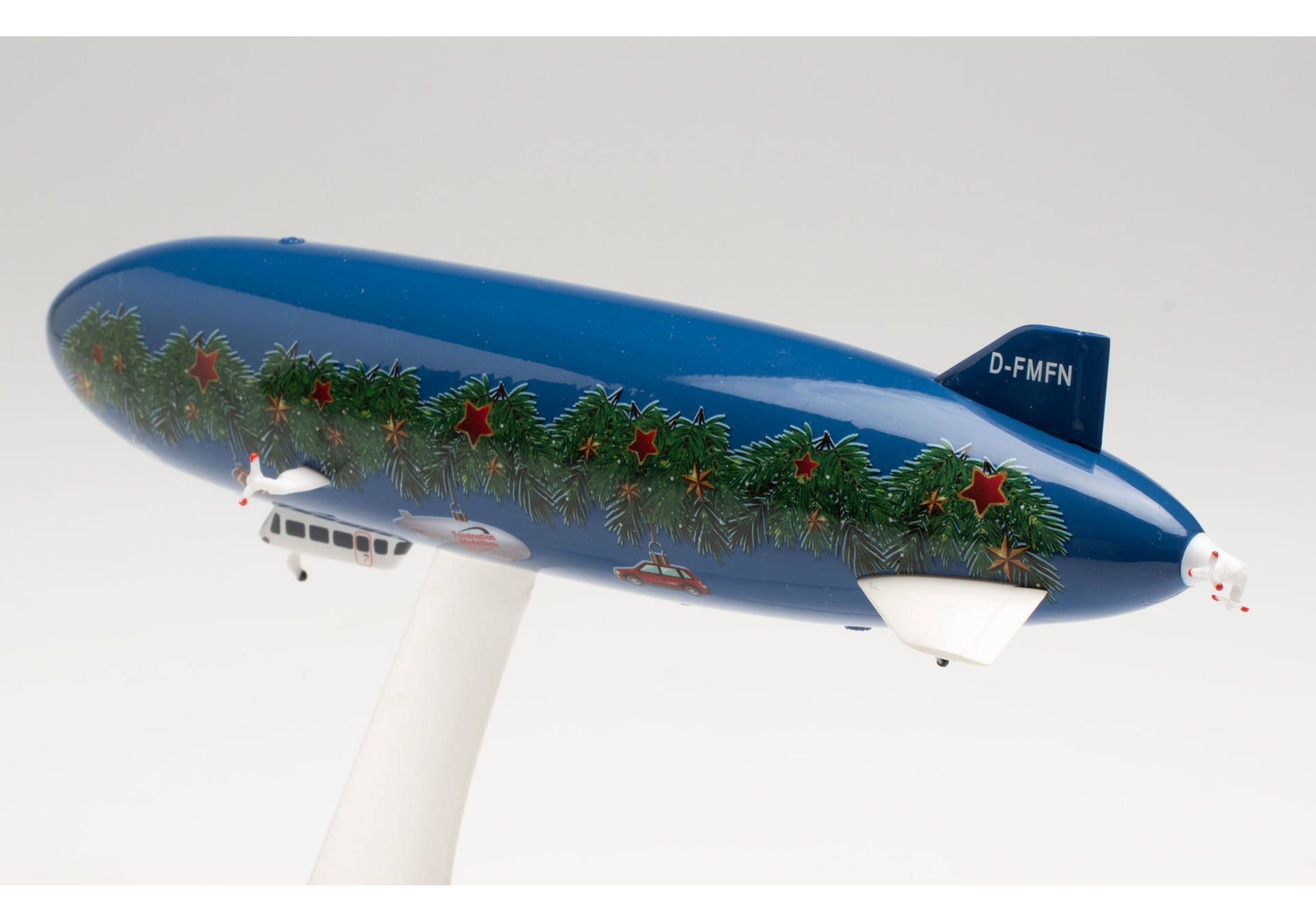 Herpa Wings 535861 Christmas Zeppelin NT Friedrichshafen 1:500
