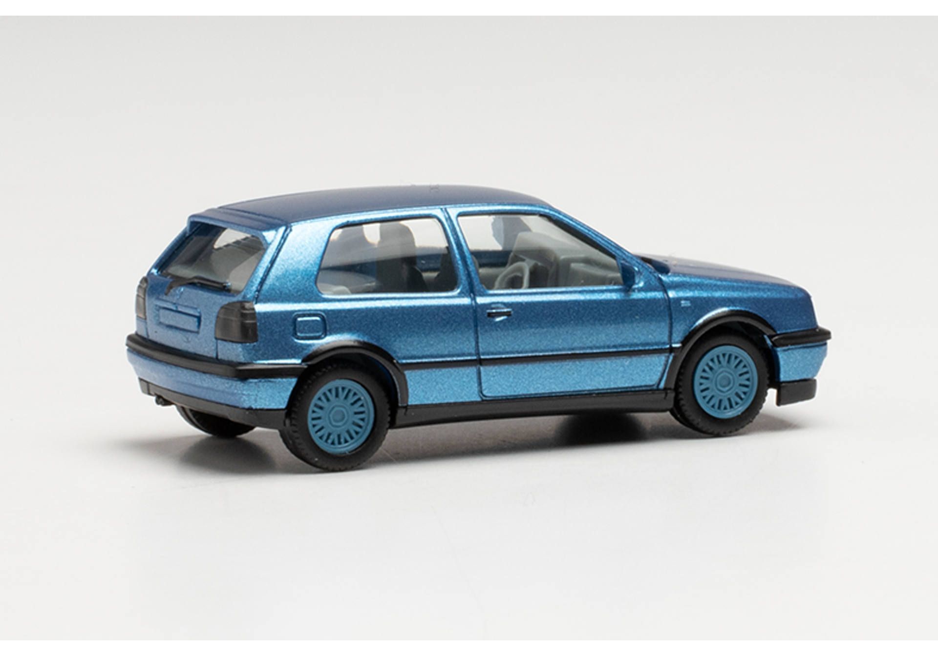 Herpa 034074 VW Golf 3 VR6 Blaumetallic Modellfahrzeug H0 1:87