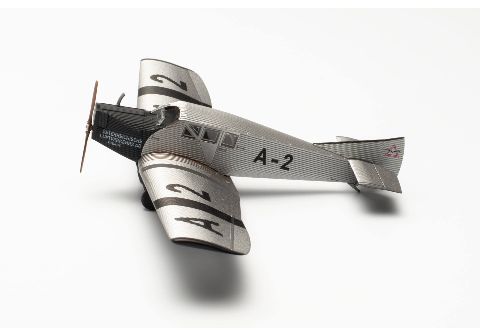 Herpa 019415 ÖLAG- Österreichische Luftverkehrs Aktiengesellschaft Junkers F13 – A-2 “Stieglitz” 1:87