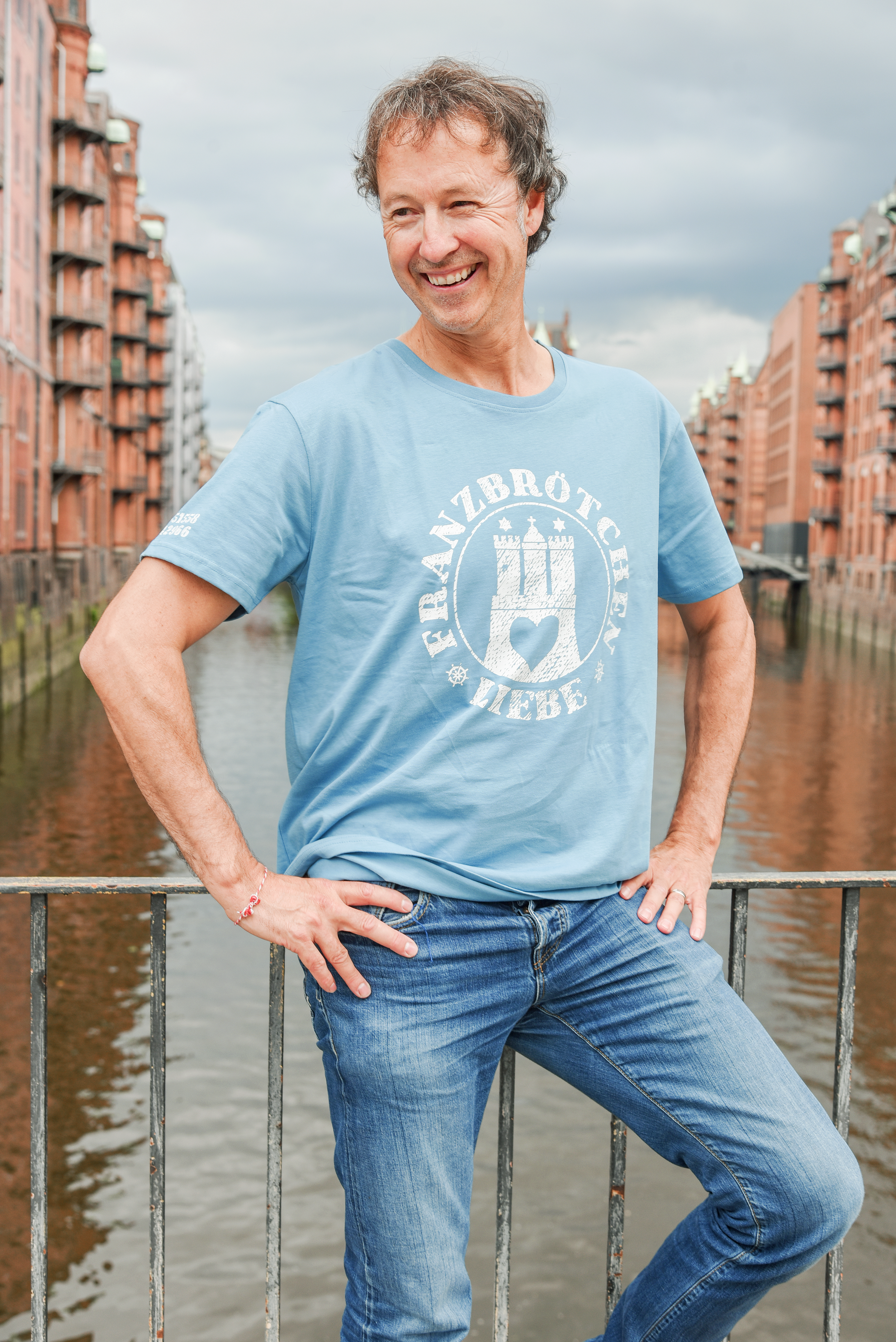 Franzbrötchenliebe T-Shirt unisex - Niagara blue with white print