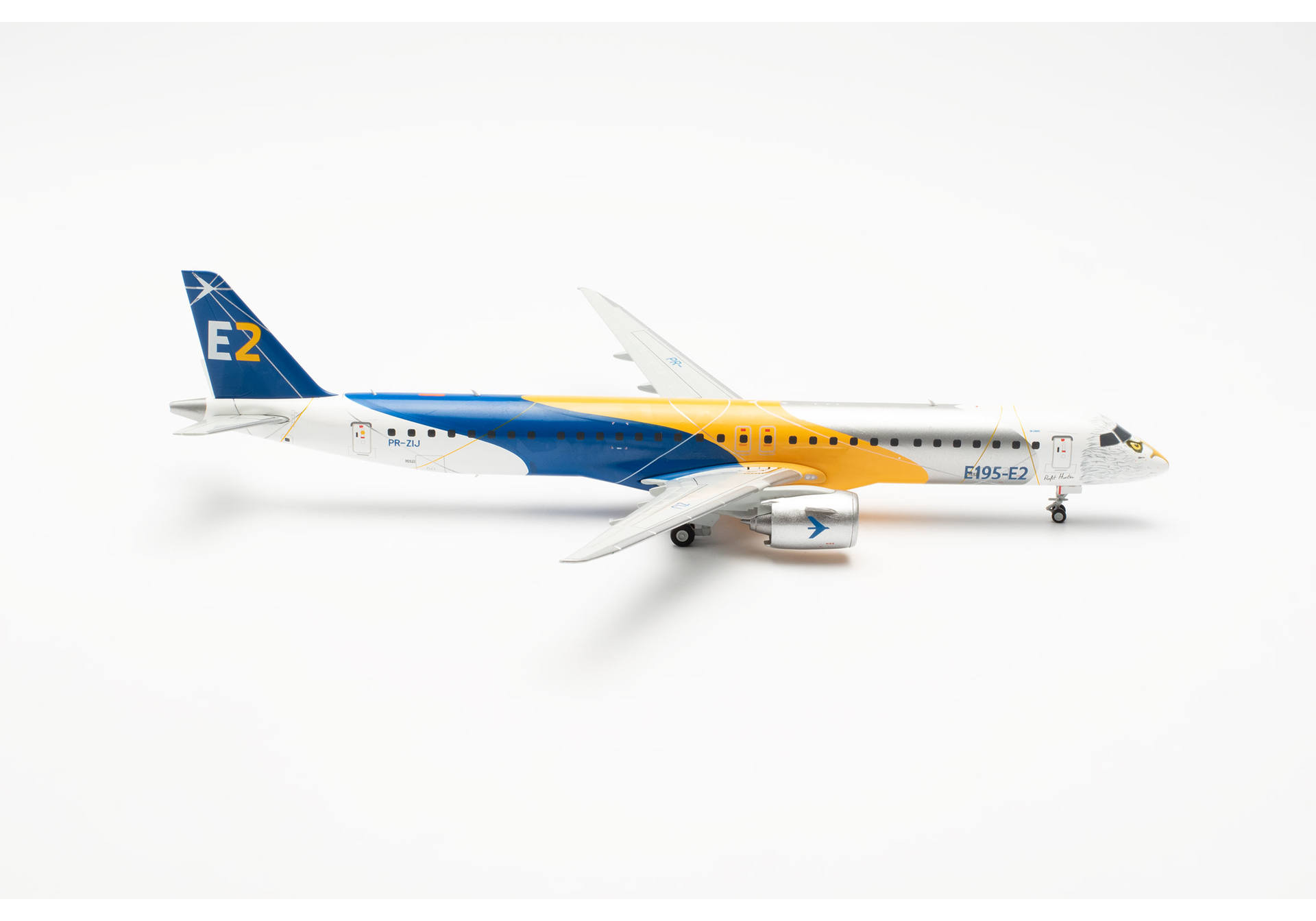 Herpa 572064 Embraer E195-E2 “Profit Hunter - Golden Eagle” - PR-ZIJ 1:200