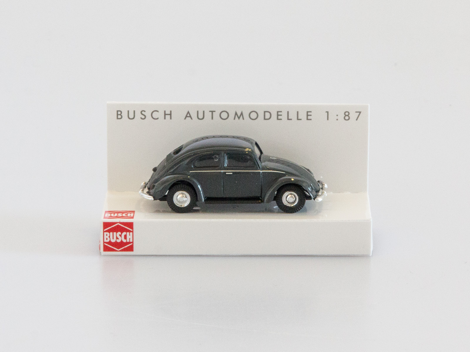 Busch 42700-112 VW Käfer mit Brezelfenster, schwarz metallic 1:87