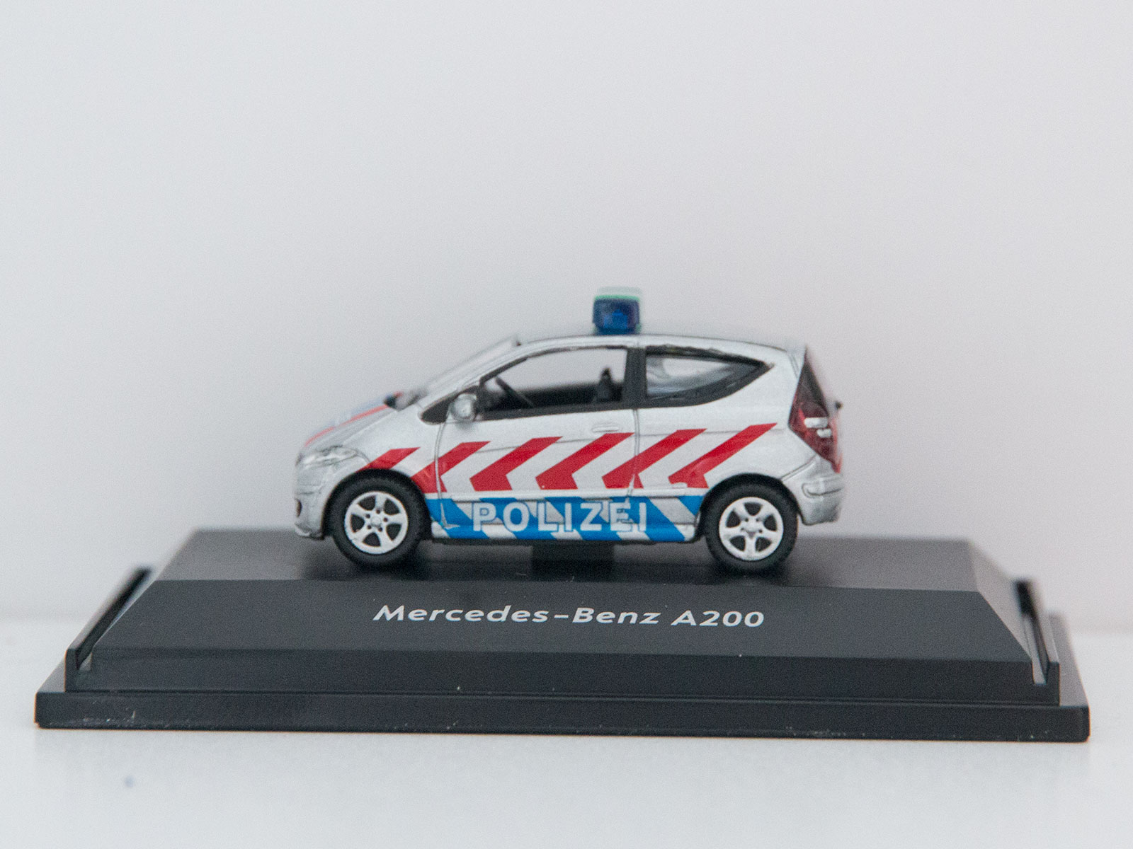 Welly 73110P1 Mercedes-Benz A-Class A200 Police 1:87