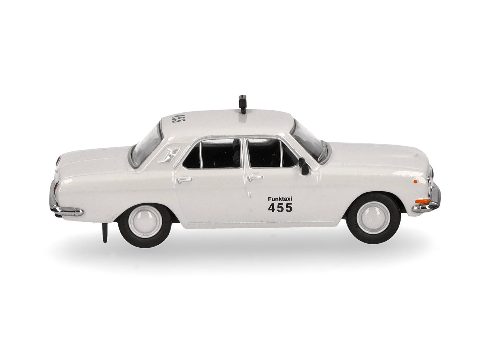 Herpa 097246 Wolga M24 "Funktaxi 455 / Berlin" 1:87