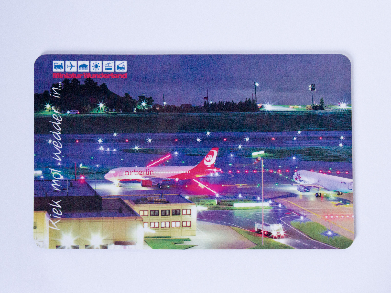 MiWuLa Breakfast Board – Airport Design