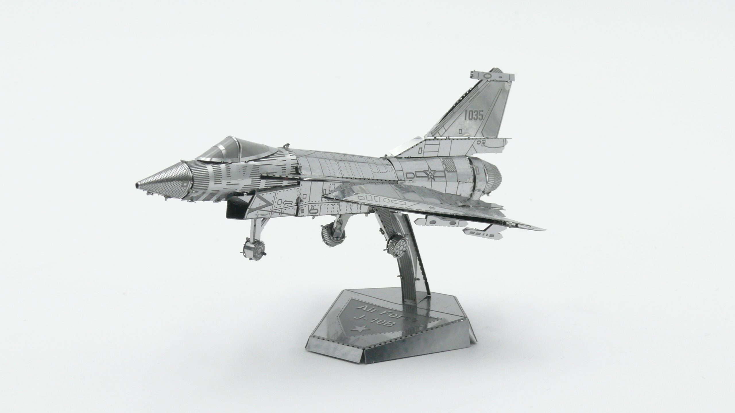 Metallbausatz Air Force J-10B