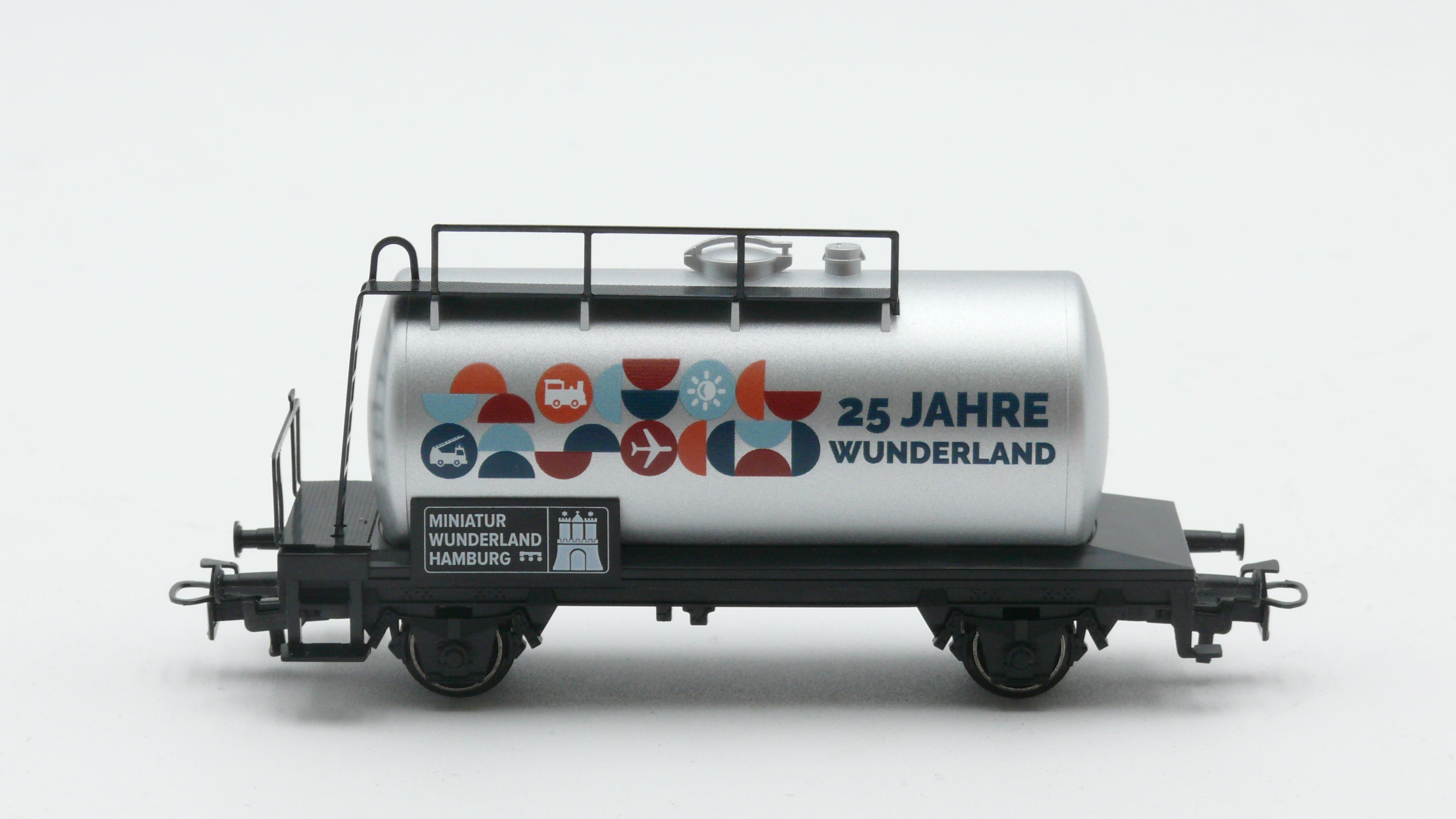 Sonderwagen Spur H0 Kesselwagen 2026 - 25 Jahre Wunderland - 94576
