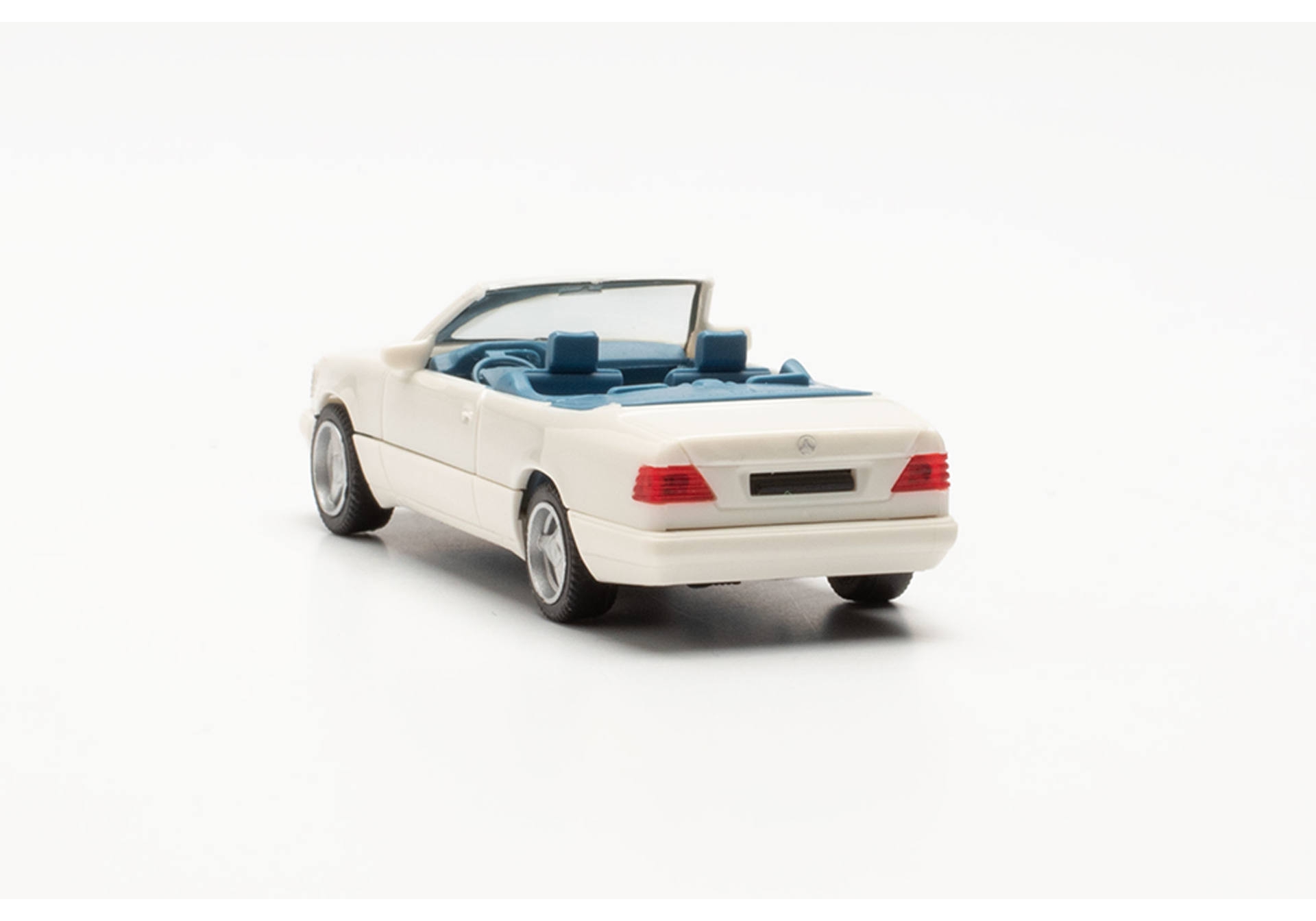 Herpa 420990 MB 320CE-24 Cabrio weiß Modellfahrzeug H0 1:87