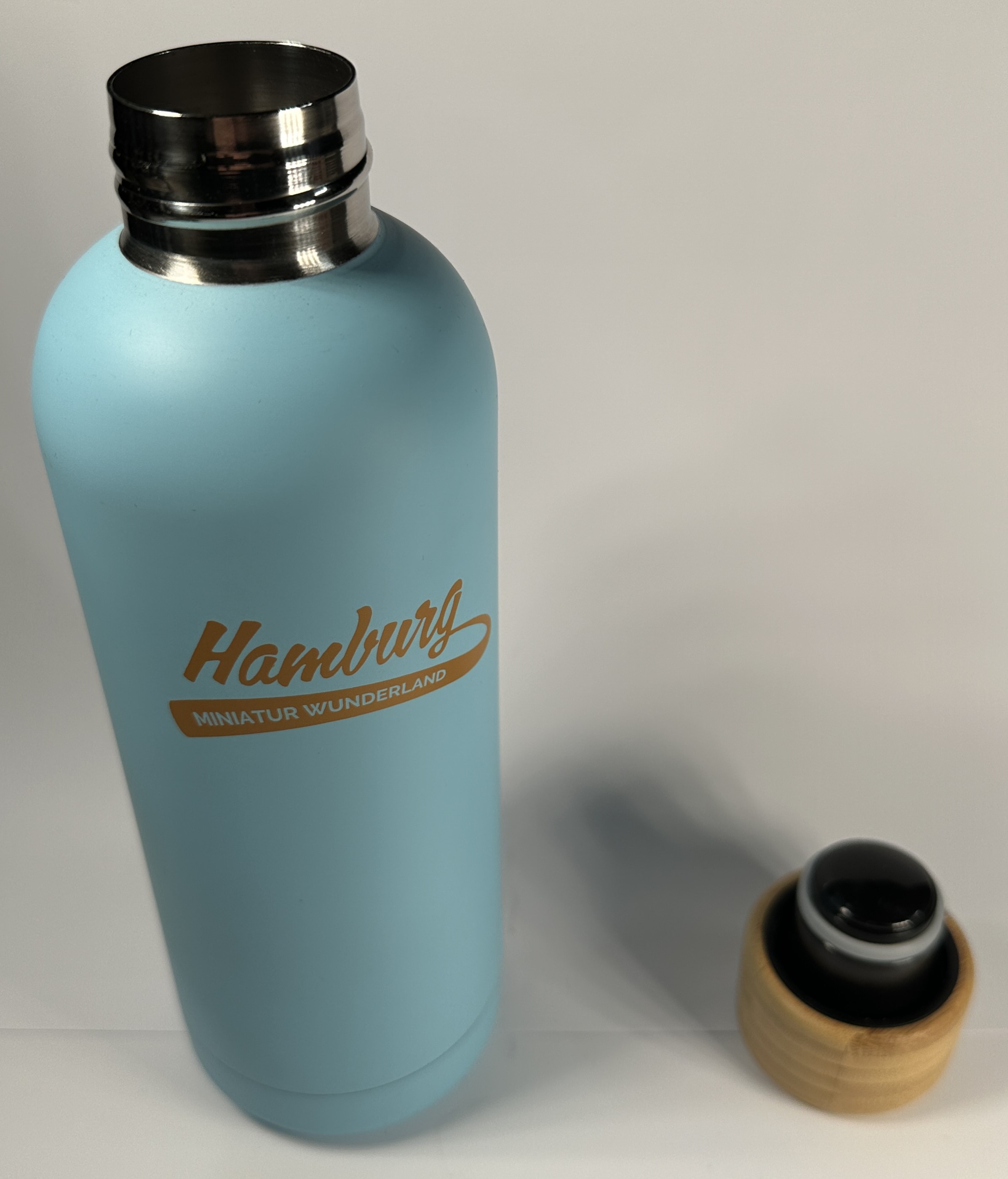 Trinkflasche Soft-Touch - "Hamburg - Miniatur Wunderland", hellblau