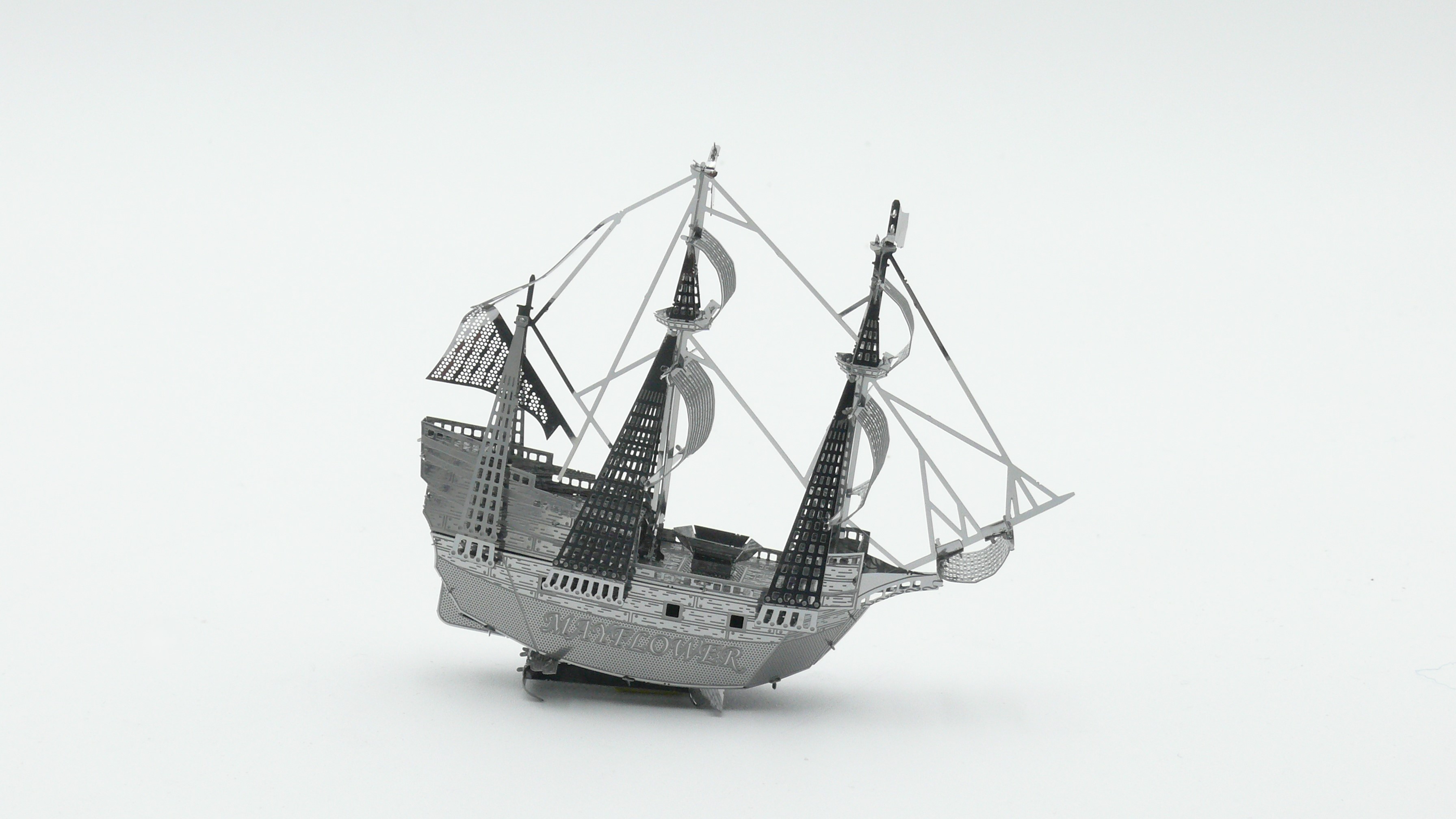 3D Metal Model Pirate Ship Sailing Ship