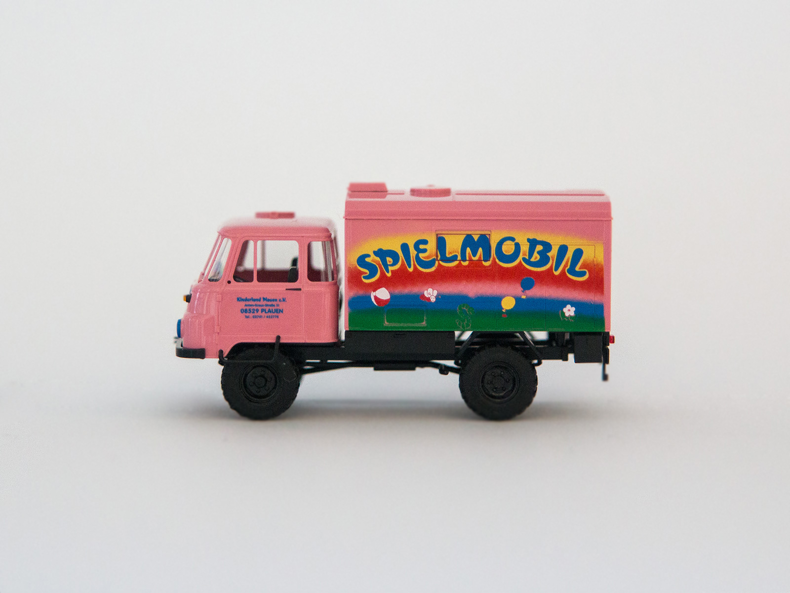 Busch 50223 Robur LO 2002 A "Spielmobil" 1:87