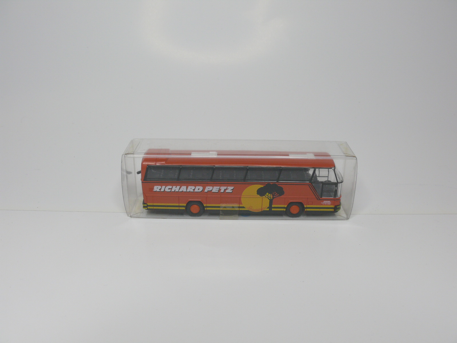 Rietze Bus - Richard Petz 1:87