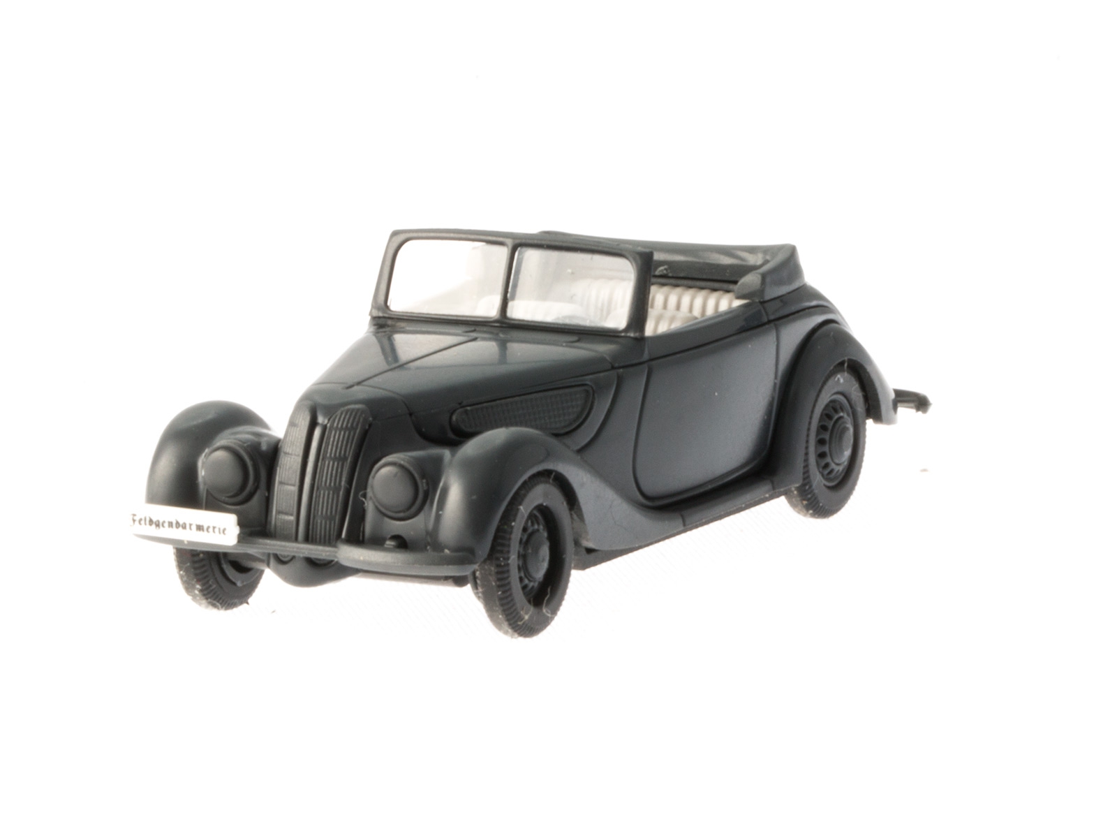 Busch 40253 BMW 327 Cabrio "Feldgendarmerie" 1:87
