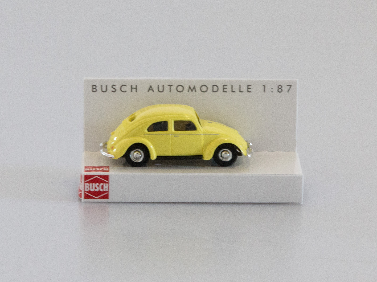 Busch VW Käfer, schwefelgelb 1:87