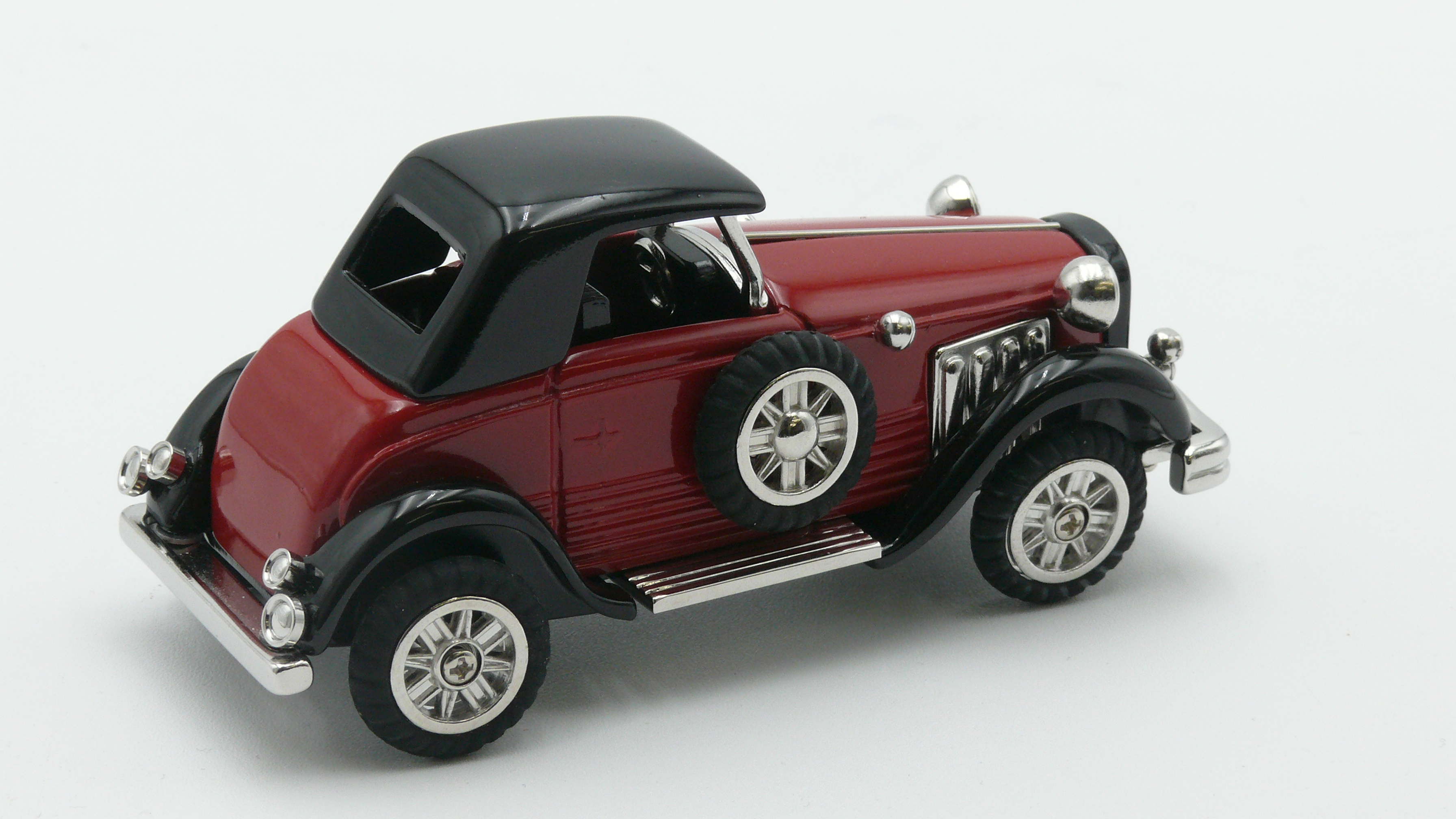 Miniatur-Uhr Miniatur Oldtimer rot