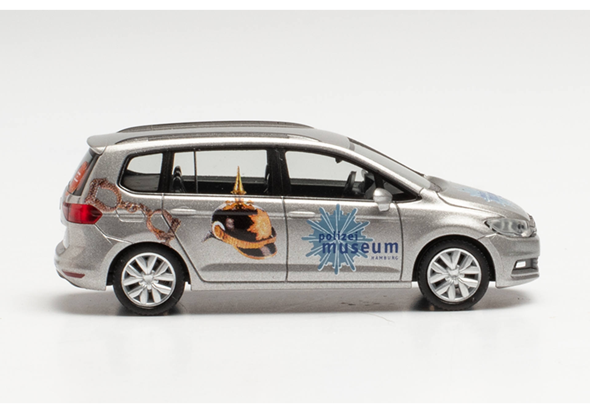 Herpa 096539 VW Touran Polizeimuseum Hamburg 1:87