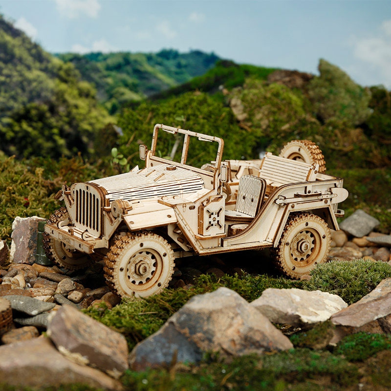 Wooden Model Kit – "Jeep Army Field Car" – MC701 by Robotime