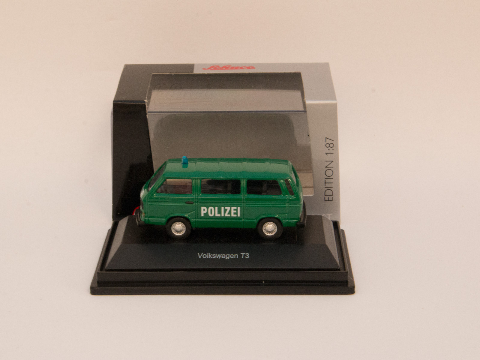 Schuco 26069 VW T3 Bus Polizei 1:87