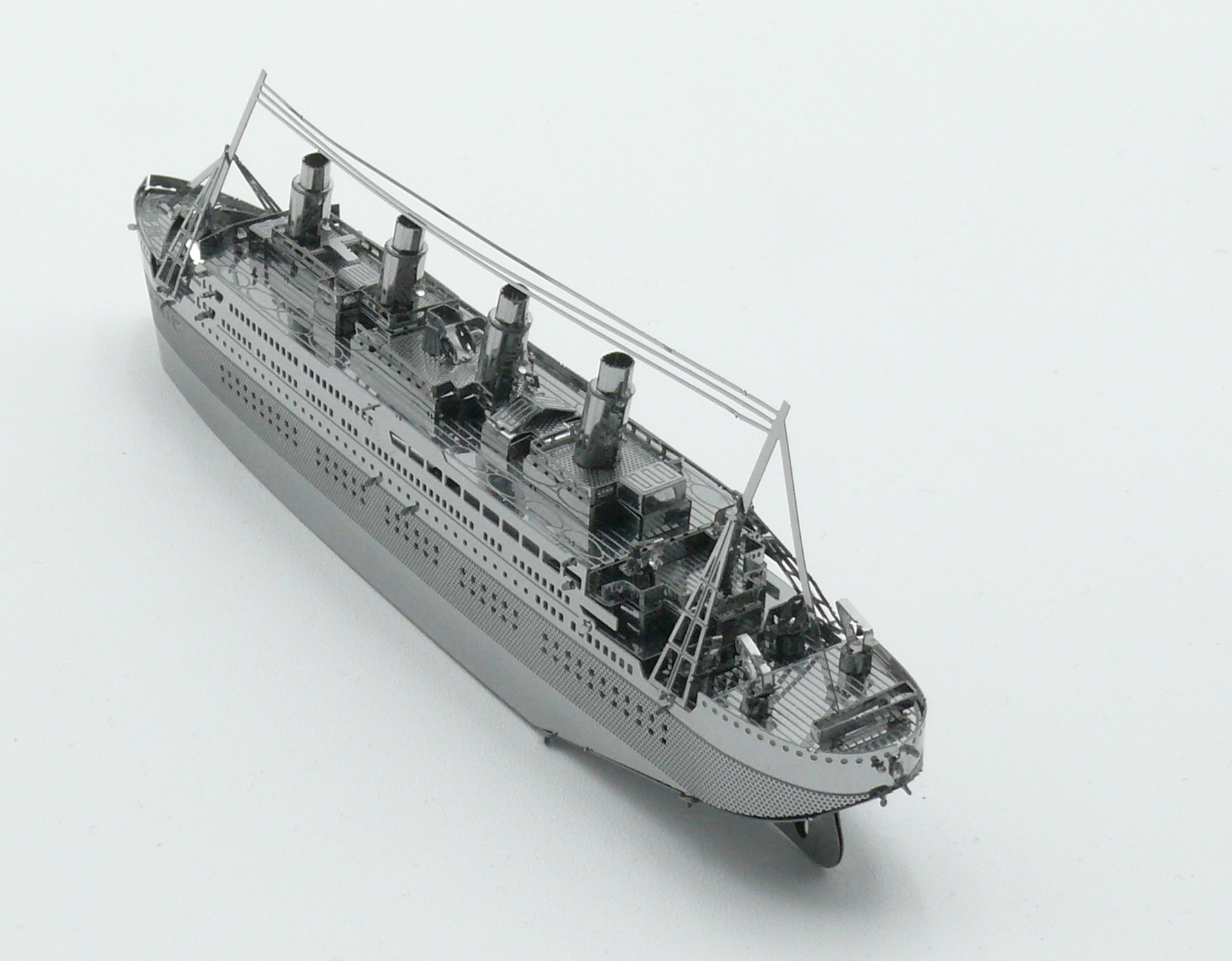 3D Metal Model Titanic