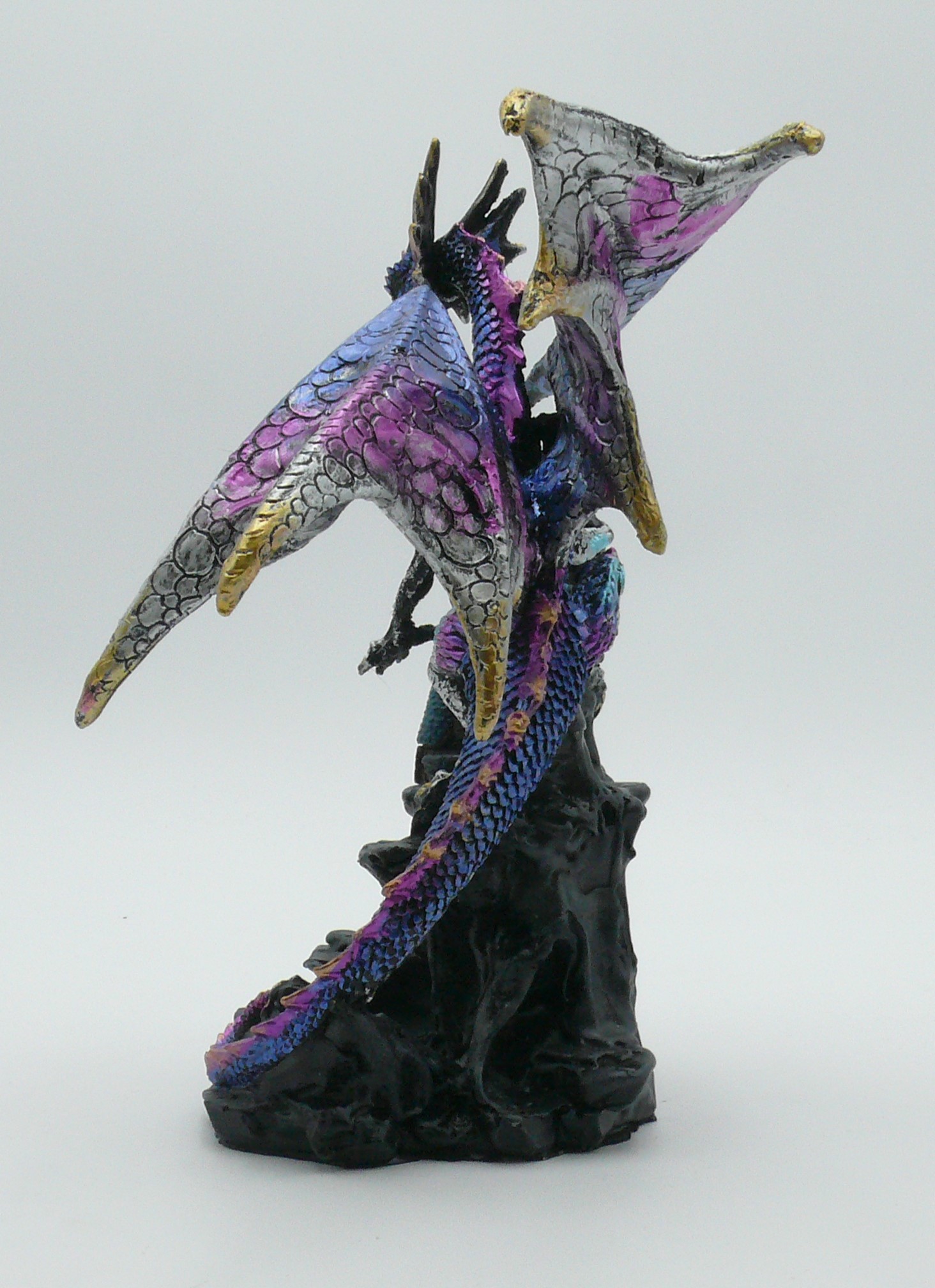 Drachenfigur groß