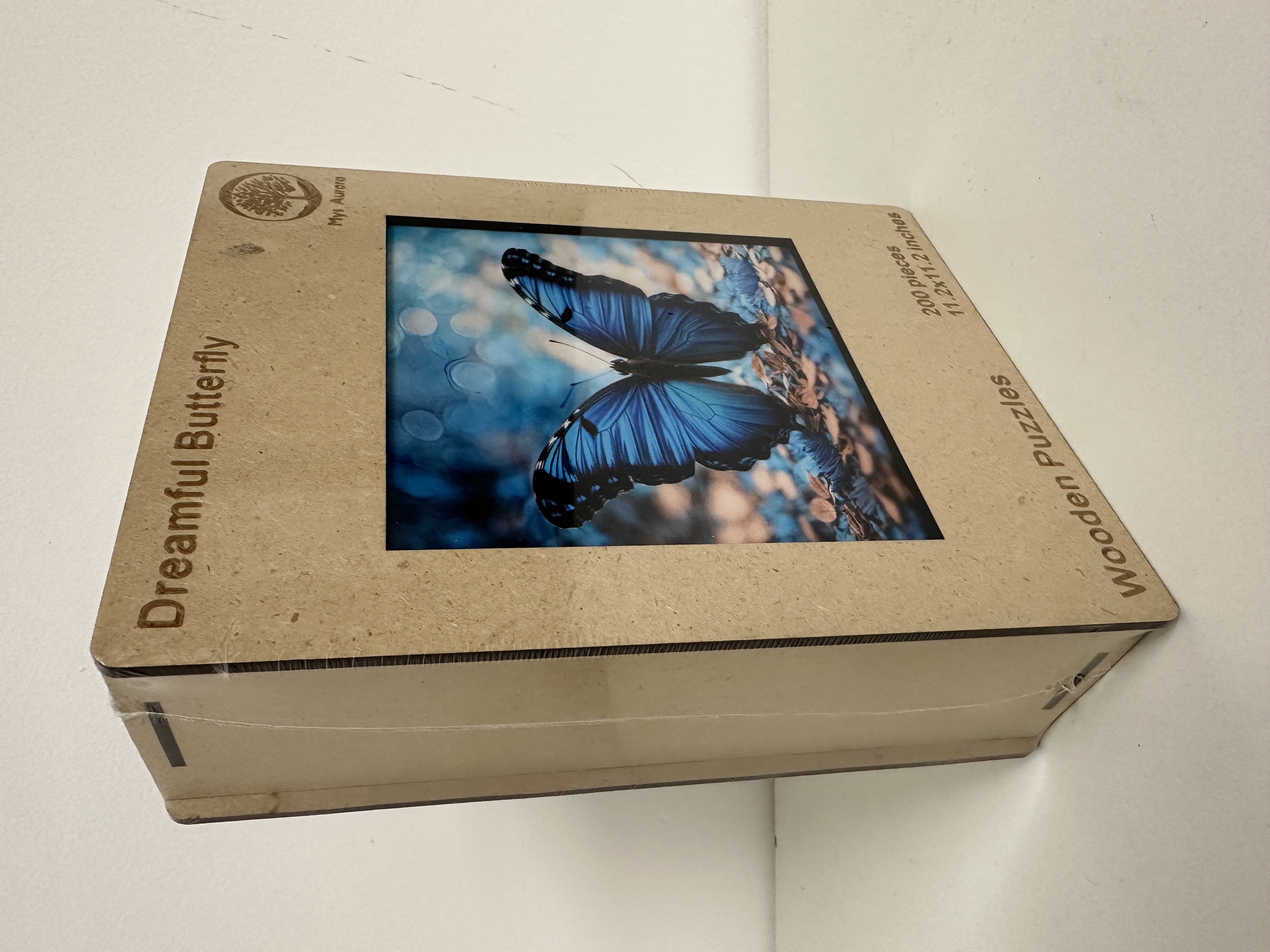 Wooden Puzzle – Blue Butterfly “Dreamful Butterfly” – 200 Pieces