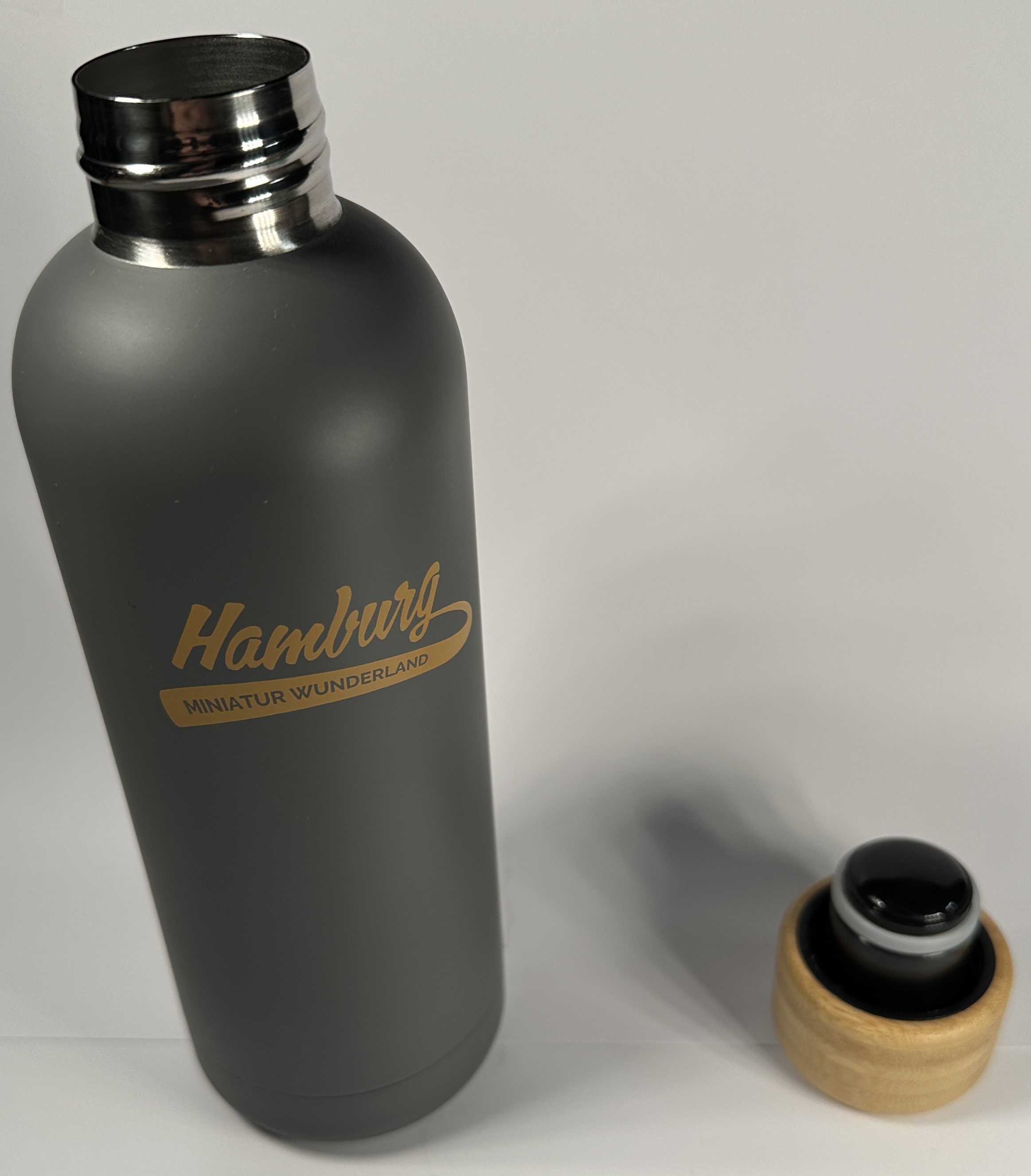Trinkflasche Soft-Touch - "Hamburg - Miniatur Wunderland", grau