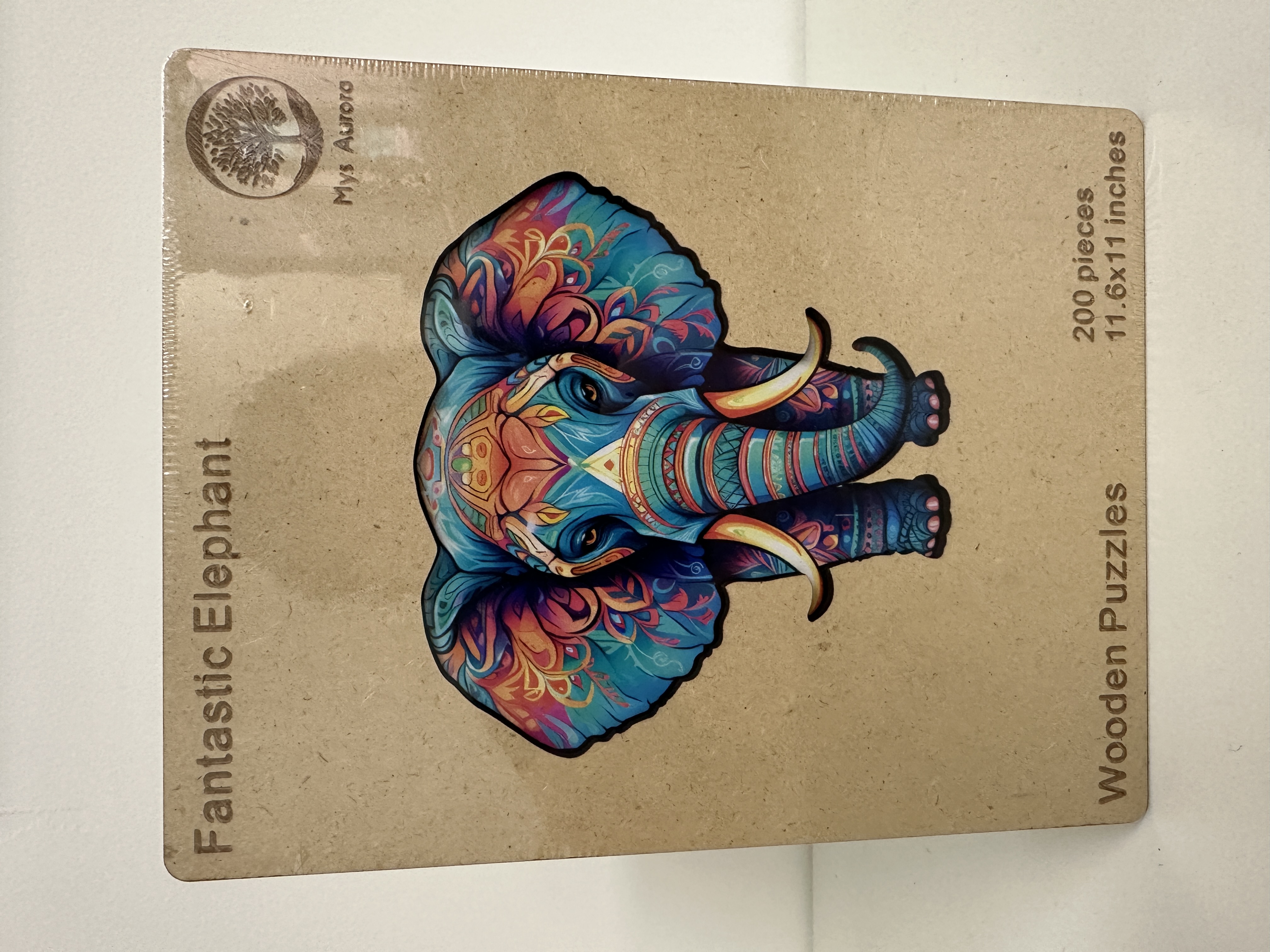 Wooden Puzzle – Elephant “Fantastic Elephant” – 200 Pieces