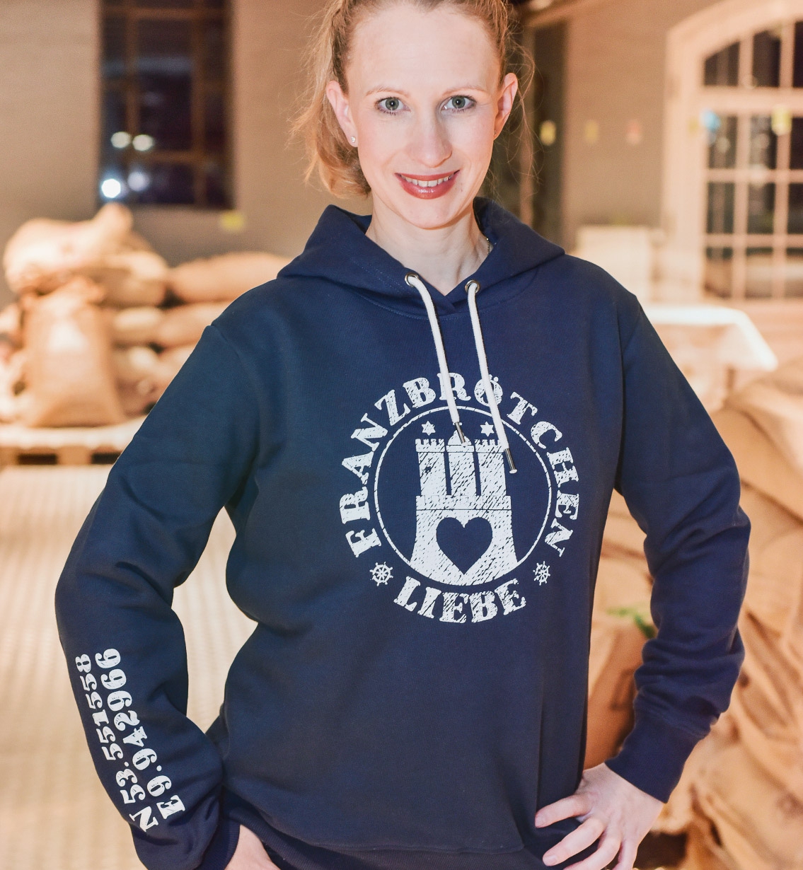 Franzbrötchenliebe Hoodie Damen - Dark Blue mit weißem Print