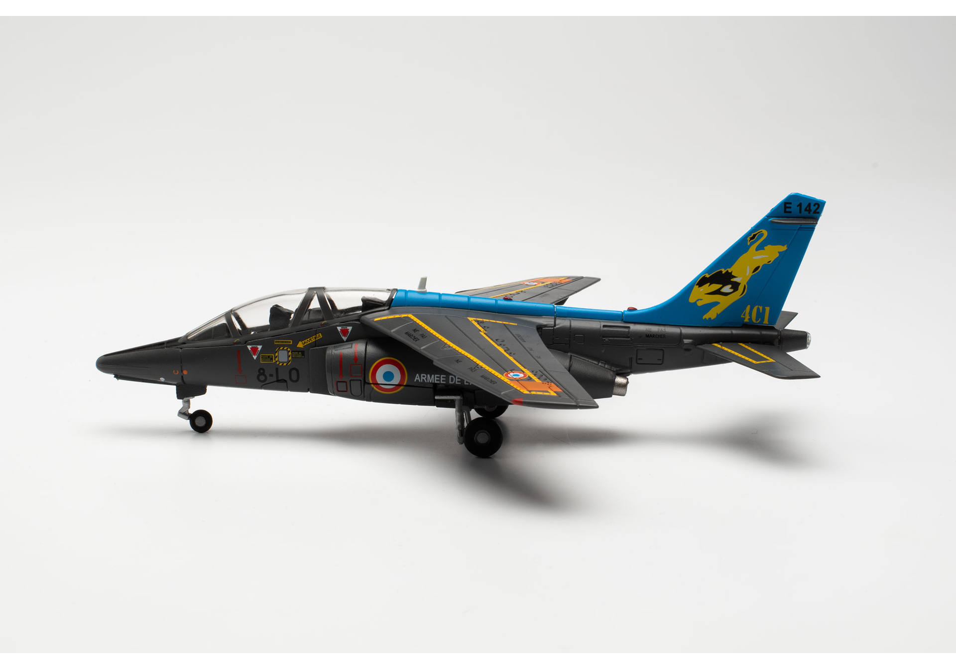 Herpa 580816 French Air Force Alpha Jet E – ETO 01.008 "Saintonge" 1:72
