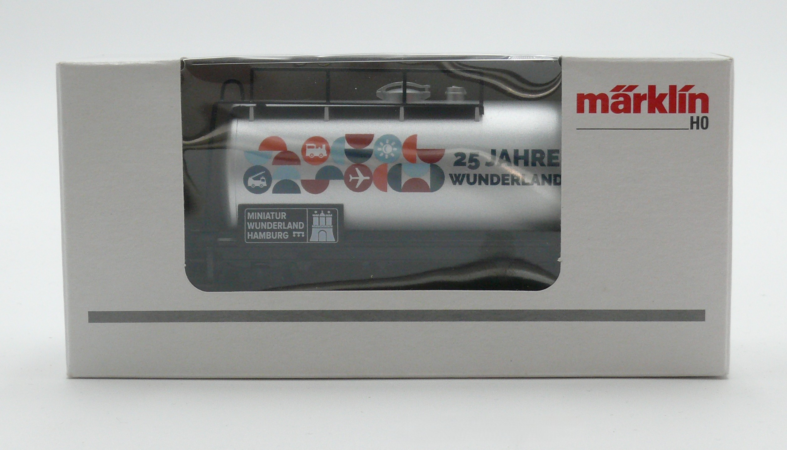 Special Edition Car H0 Scale Tank Wagon 2026 – 25 Years Wunderland – 94576