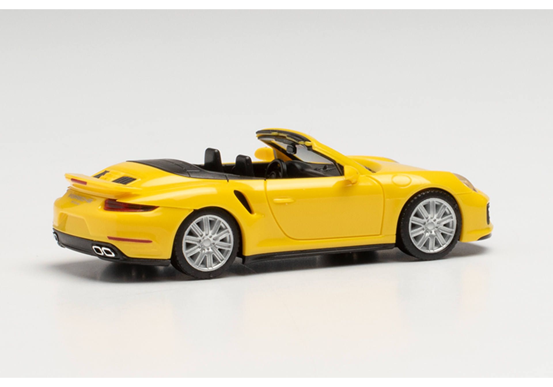Herpa 028929-002 Porsche Turbo Cabrio Model H0 1:87