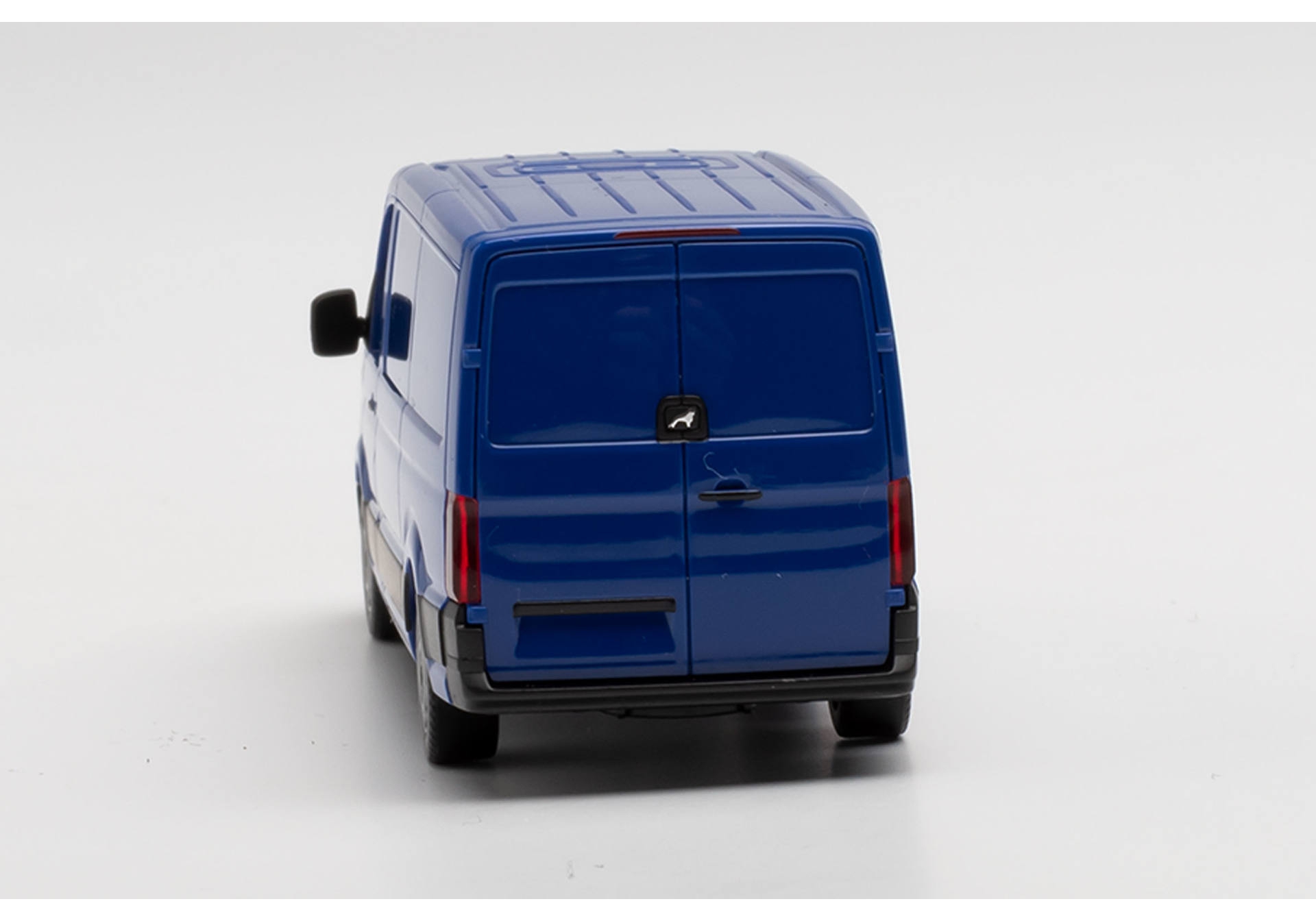Herpa 095853 MAN TGE Kasten FD ultramarinblau Modellfahrzeug H0 1:87